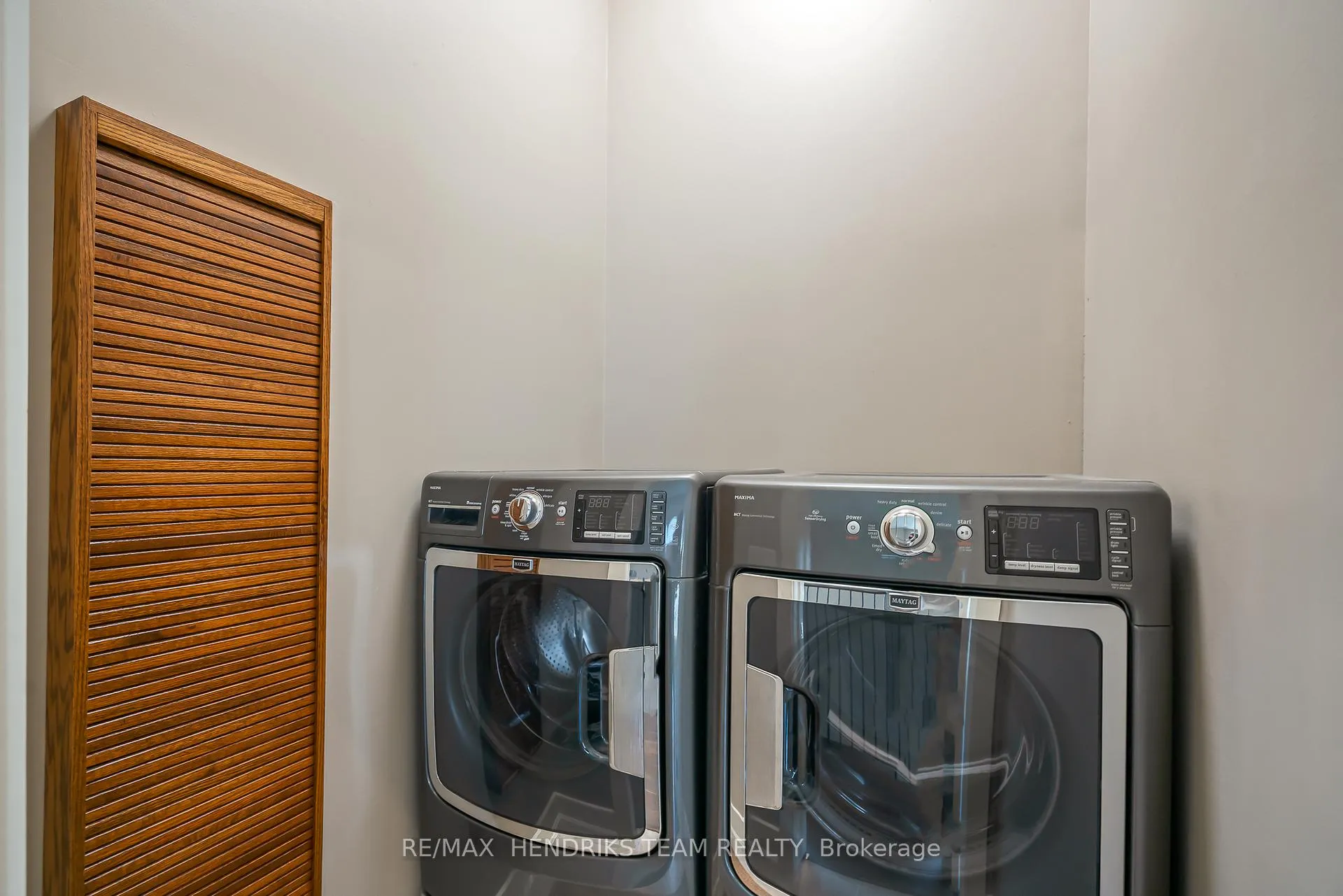 Photo 38 of Unit 20, 19 Lake Street, Grimsby, Grimsby Beach — HOMEH