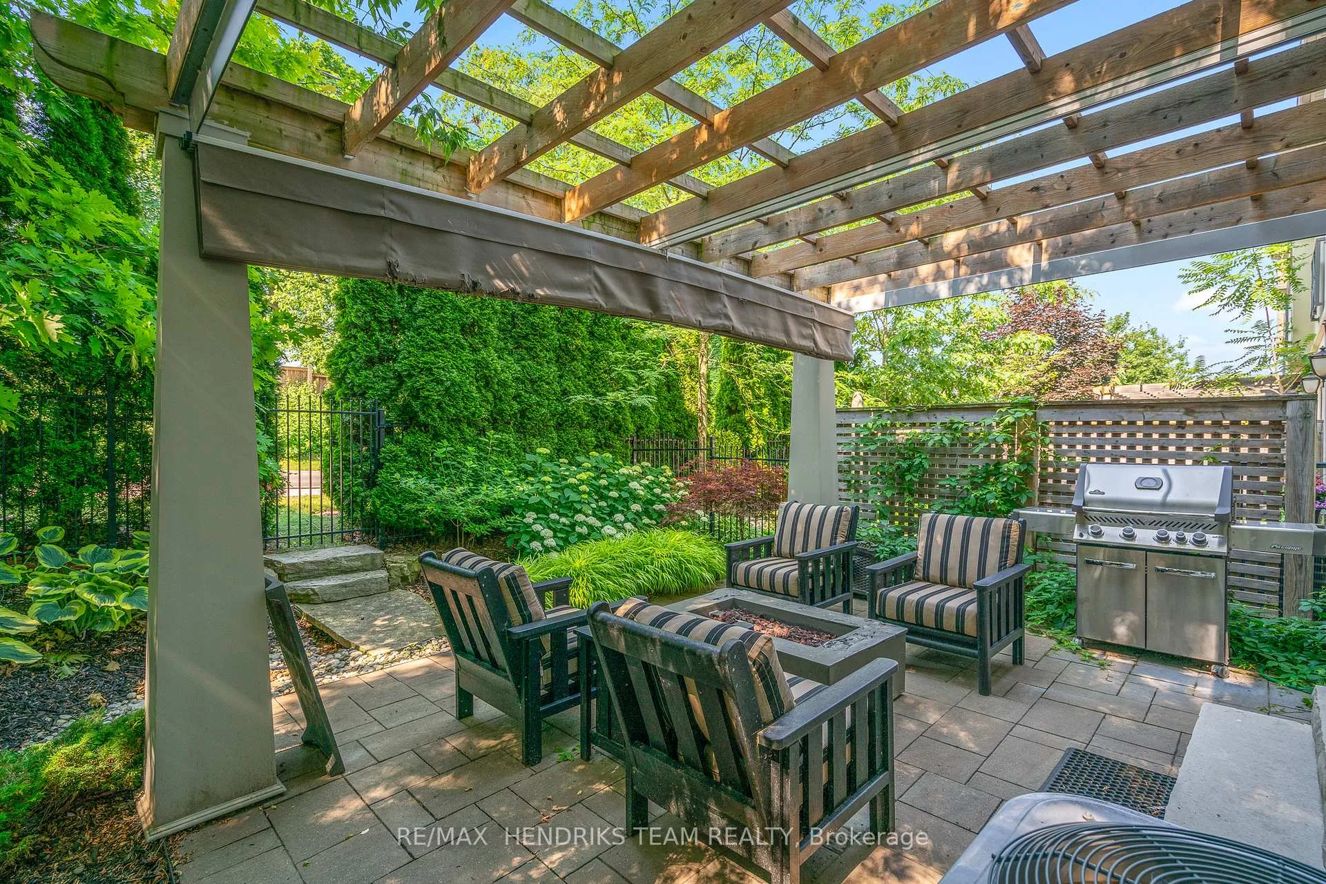 Photo 40 of Unit 20, 19 Lake Street, Grimsby, Grimsby Beach — HOMEH