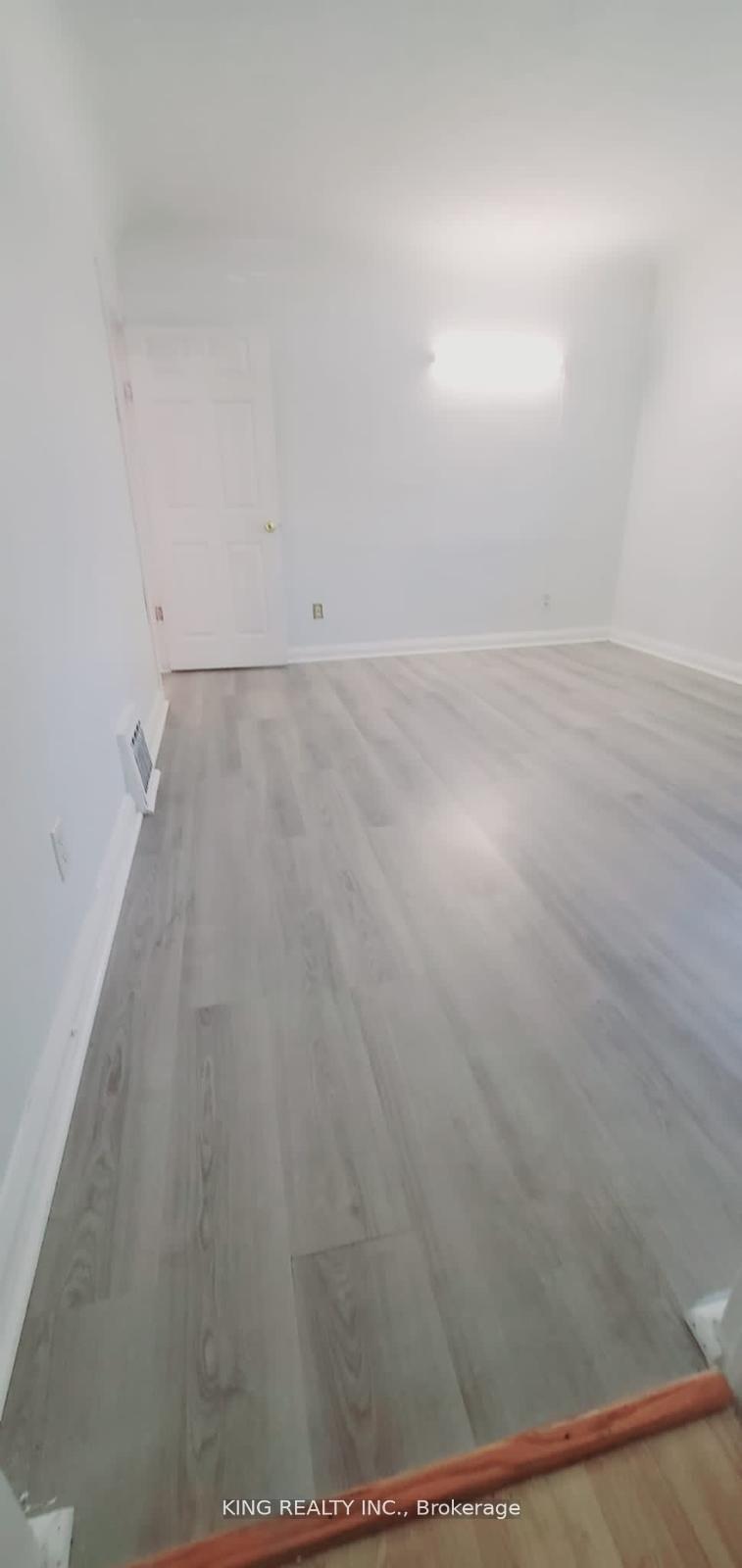 Photo 11 of 167 Erb Street W, Kitchener — HOMEH