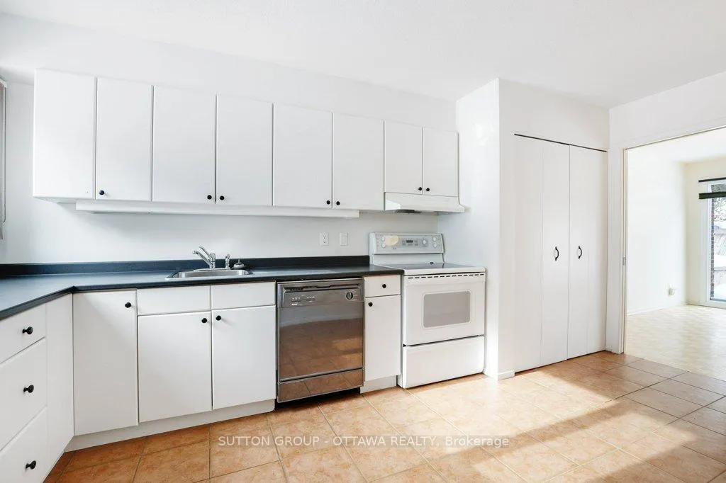 Photo 9 of Unit 60, 121 Buell Street, Ottawa, Westboro/Hampton Park — HOMEH