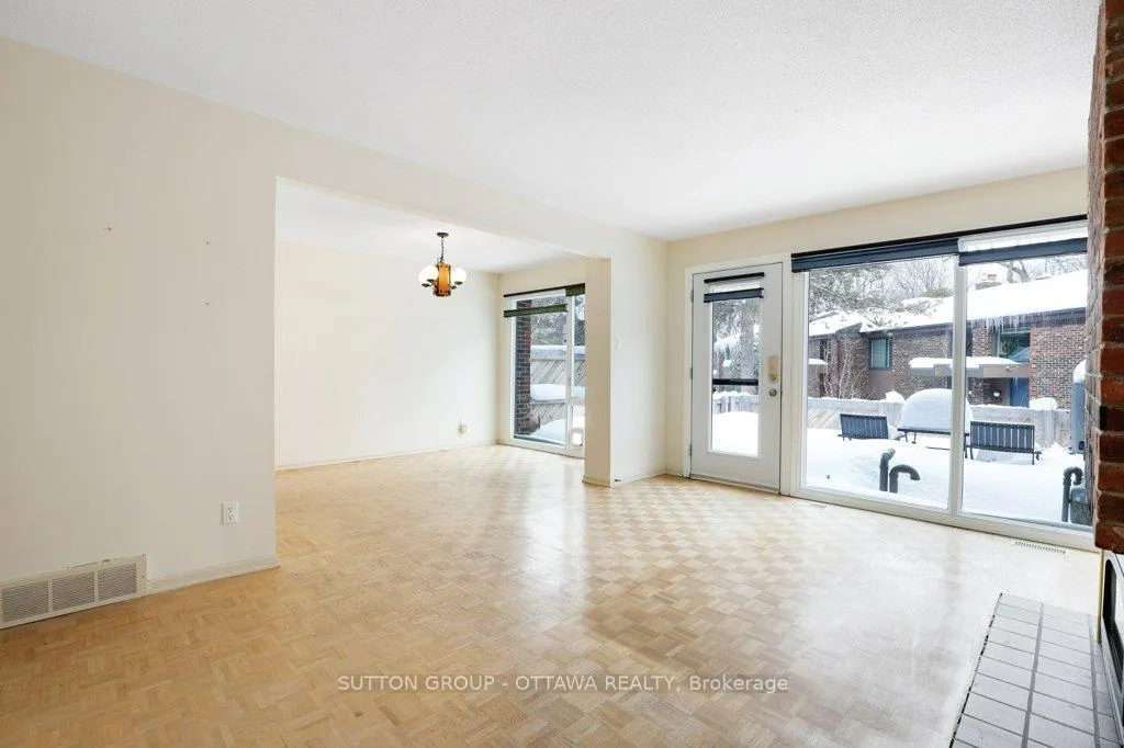 Photo 14 of Unit 60, 121 Buell Street, Ottawa, Westboro/Hampton Park — HOMEH