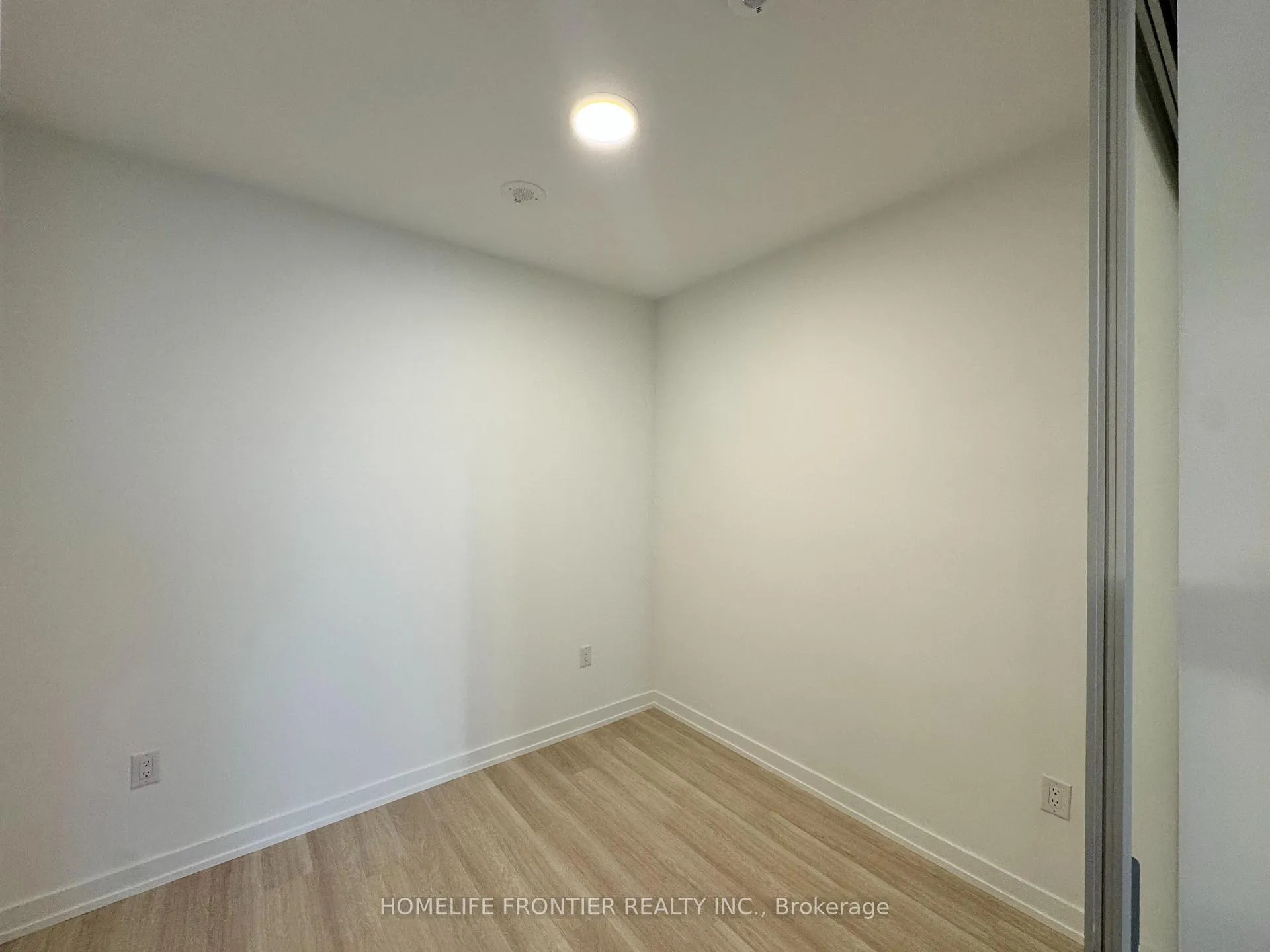 Photo 8 of Unit 805, 9763 Markham Road, Markham, Greensborough — HOMEH