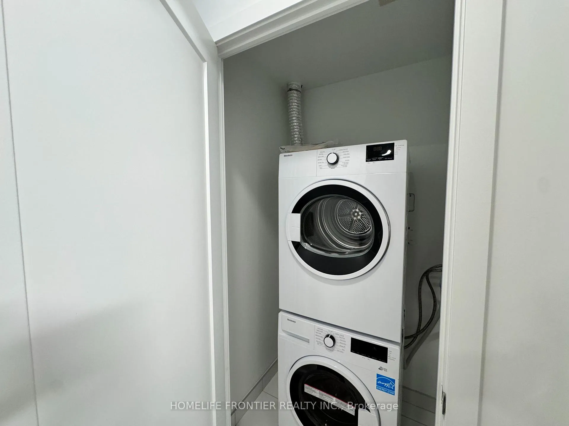 Photo 12 of Unit 805, 9763 Markham Road, Markham, Greensborough — HOMEH