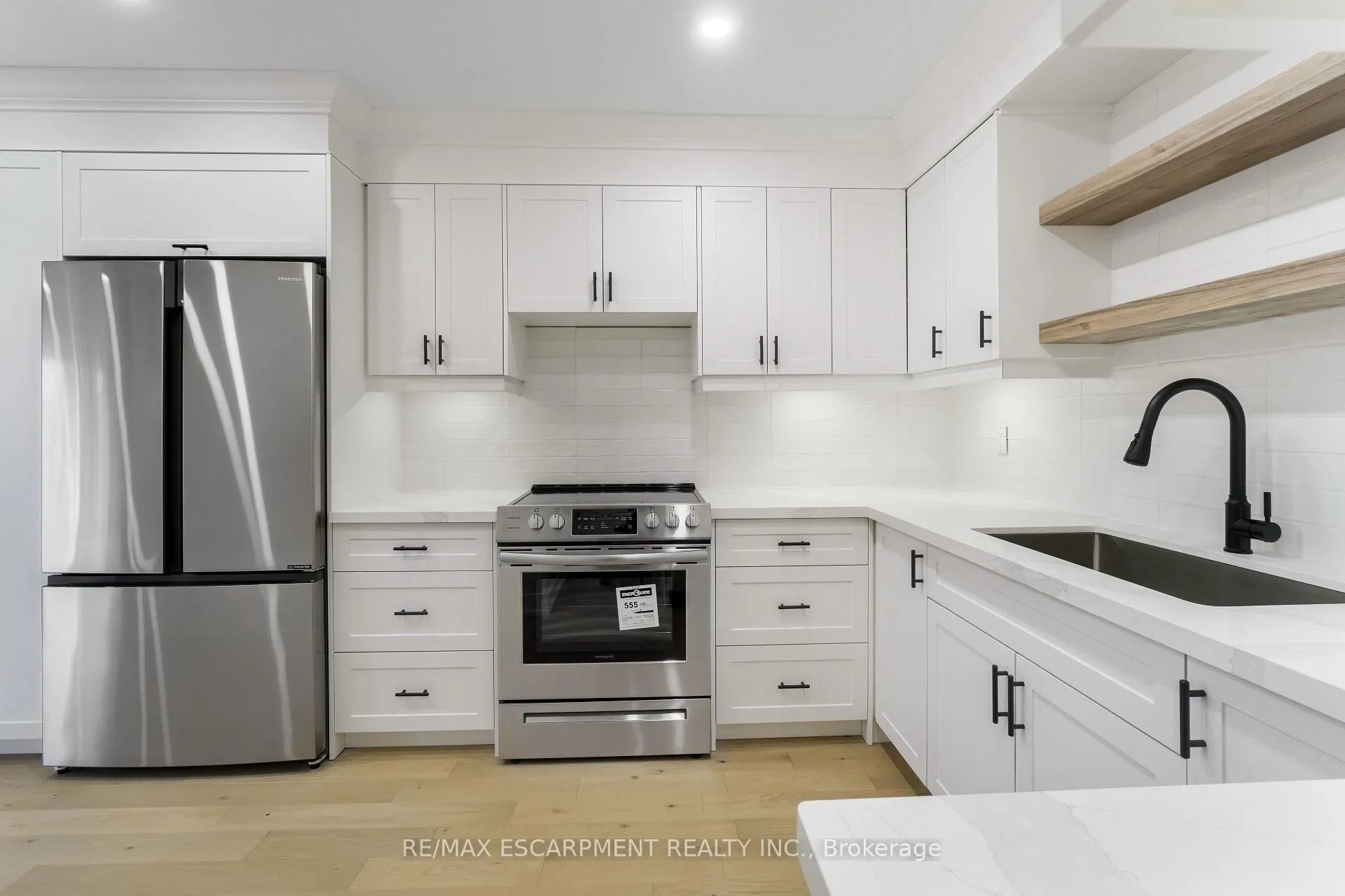 Photo 17 of Unit 8, 4197 Longmoor Drive, Burlington, Shoreacres — HOMEH