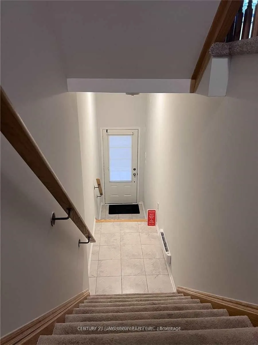 Photo 3 of 2737 Deputy Minister Path, Oshawa, Windfields — HOMEH