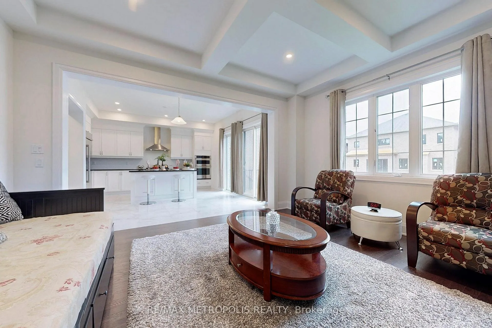 Photo 8 of 100 Ballantyne Boulevard, Vaughan, Vellore Village — HOMEH