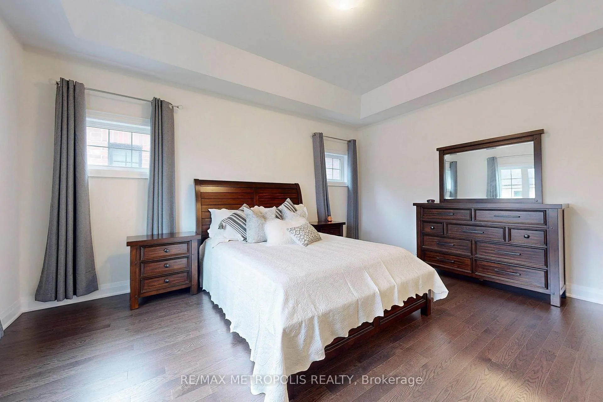 Photo 21 of 100 Ballantyne Boulevard, Vaughan, Vellore Village — HOMEH