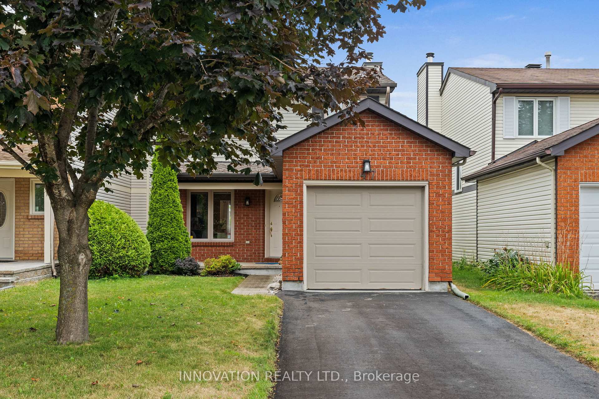Photo 2 of 47 Saddle Crescent, Ottawa, Hunt Club Park — HOMEH