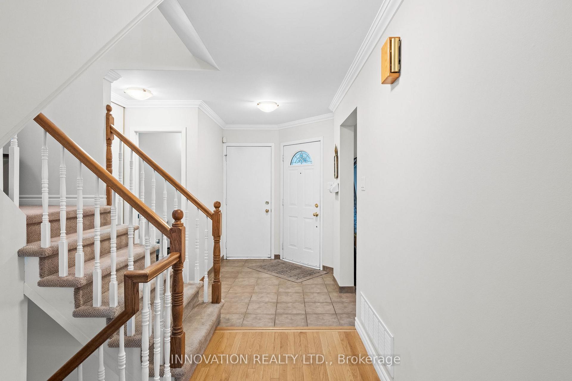 Photo 4 of 47 Saddle Crescent, Ottawa, Hunt Club Park — HOMEH
