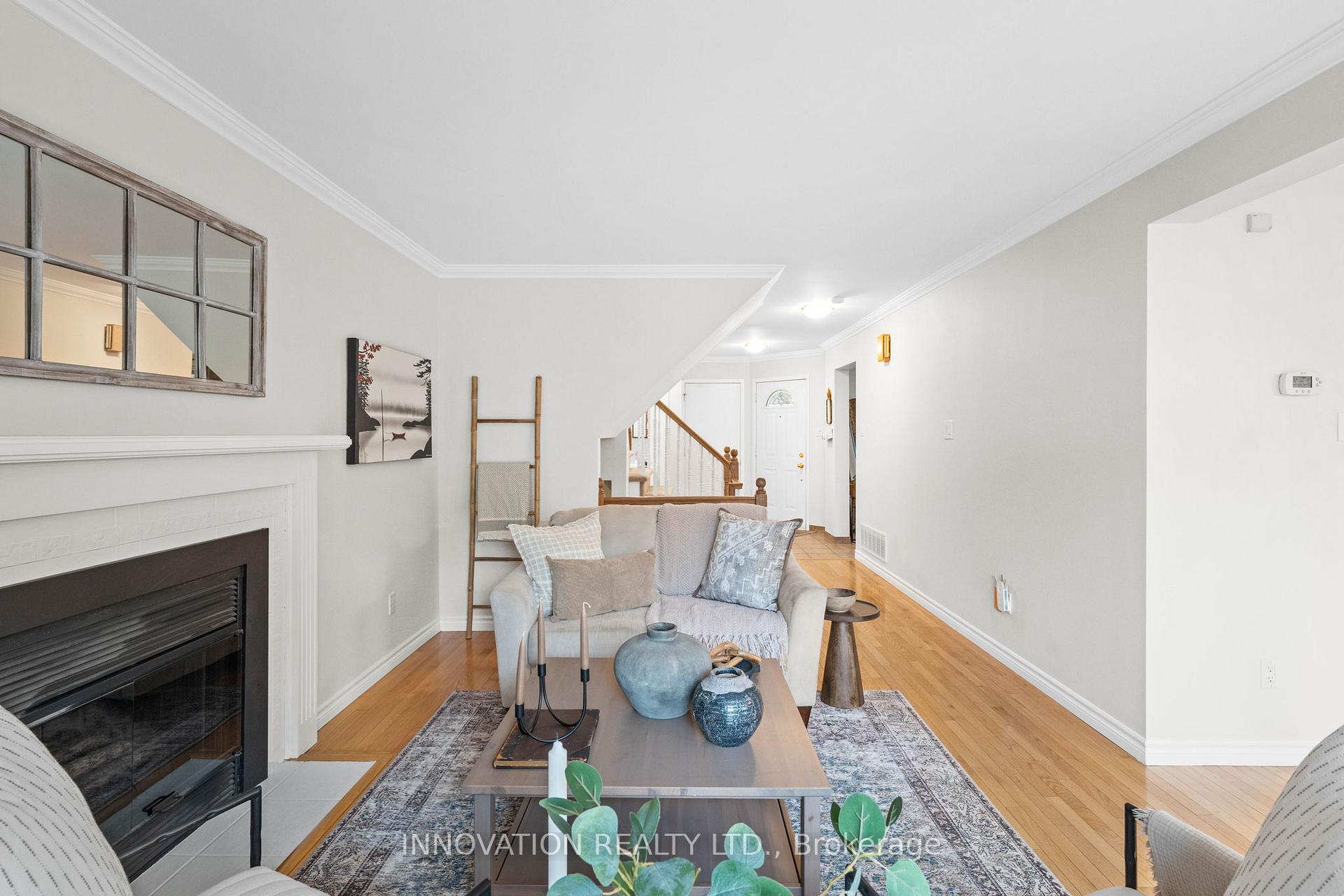Photo 10 of 47 Saddle Crescent, Ottawa, Hunt Club Park — HOMEH