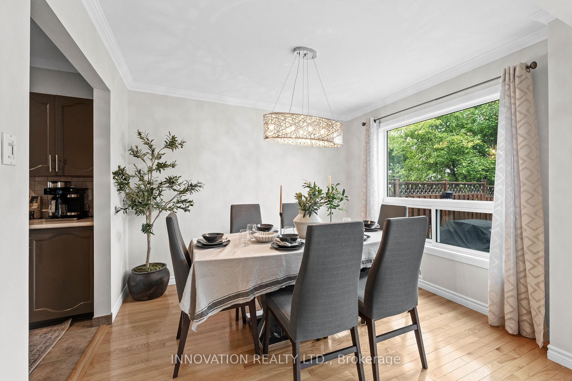 Photo 11 of 47 Saddle Crescent, Ottawa, Hunt Club Park — HOMEH