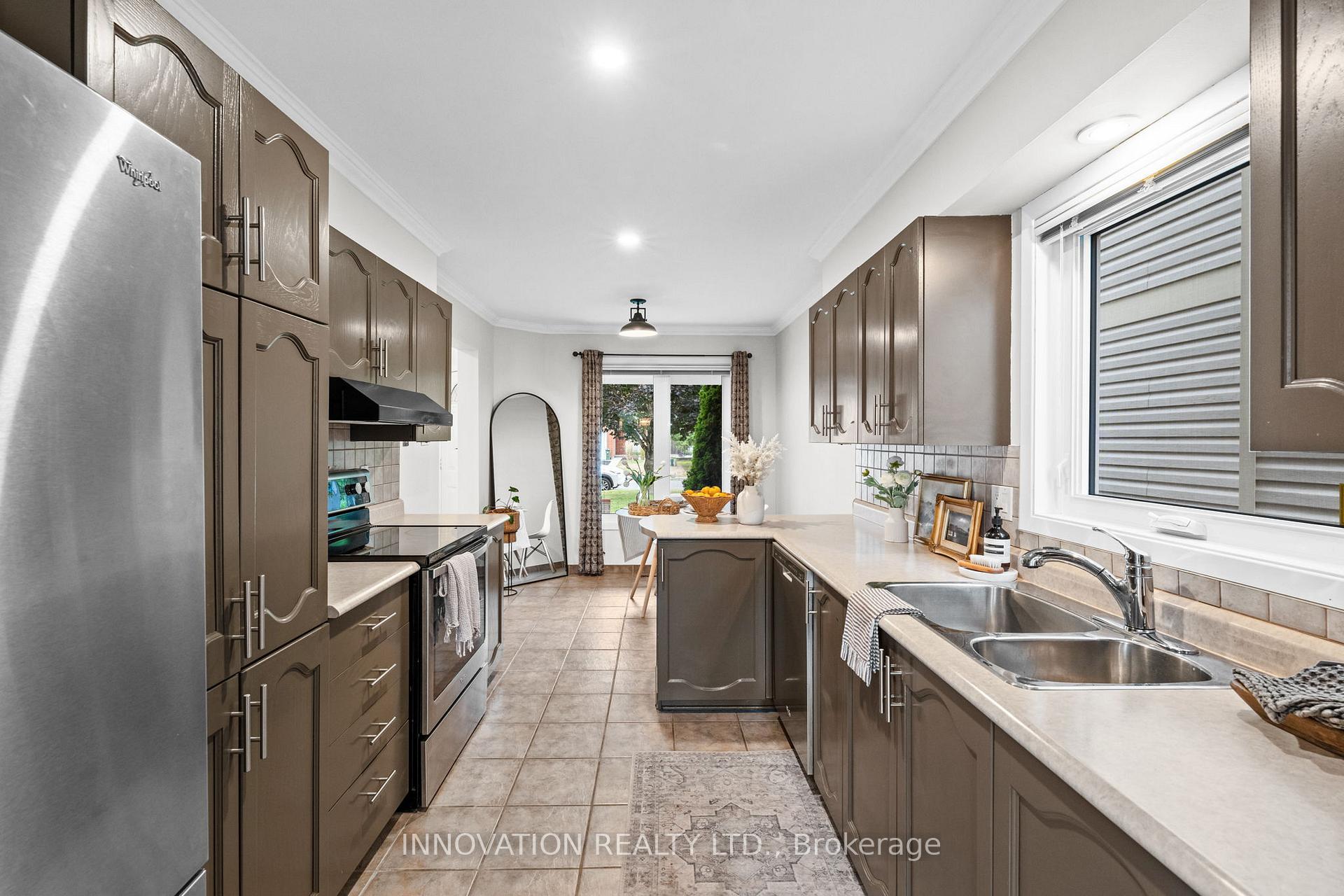 Photo 13 of 47 Saddle Crescent, Ottawa, Hunt Club Park — HOMEH