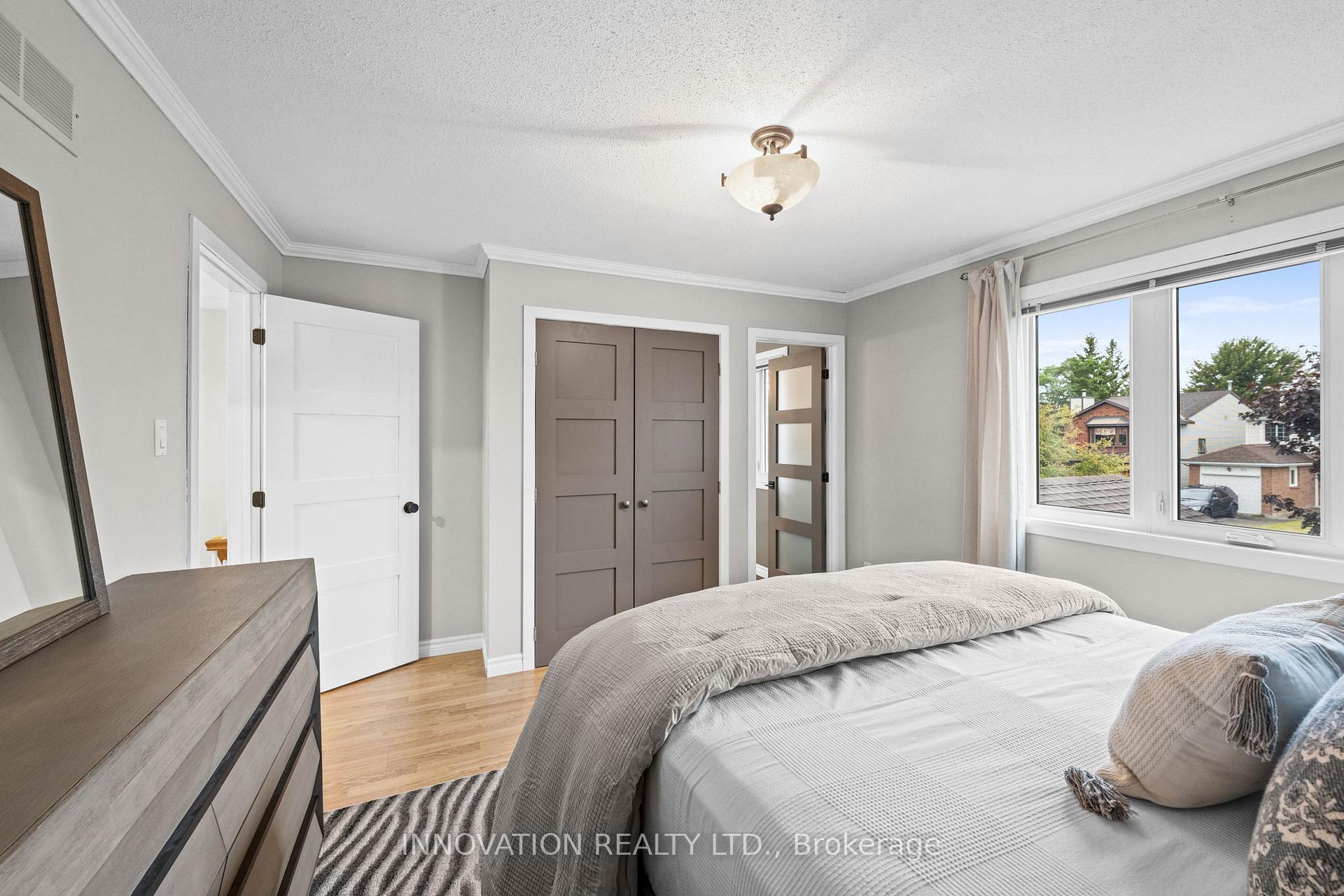 Photo 22 of 47 Saddle Crescent, Ottawa, Hunt Club Park — HOMEH