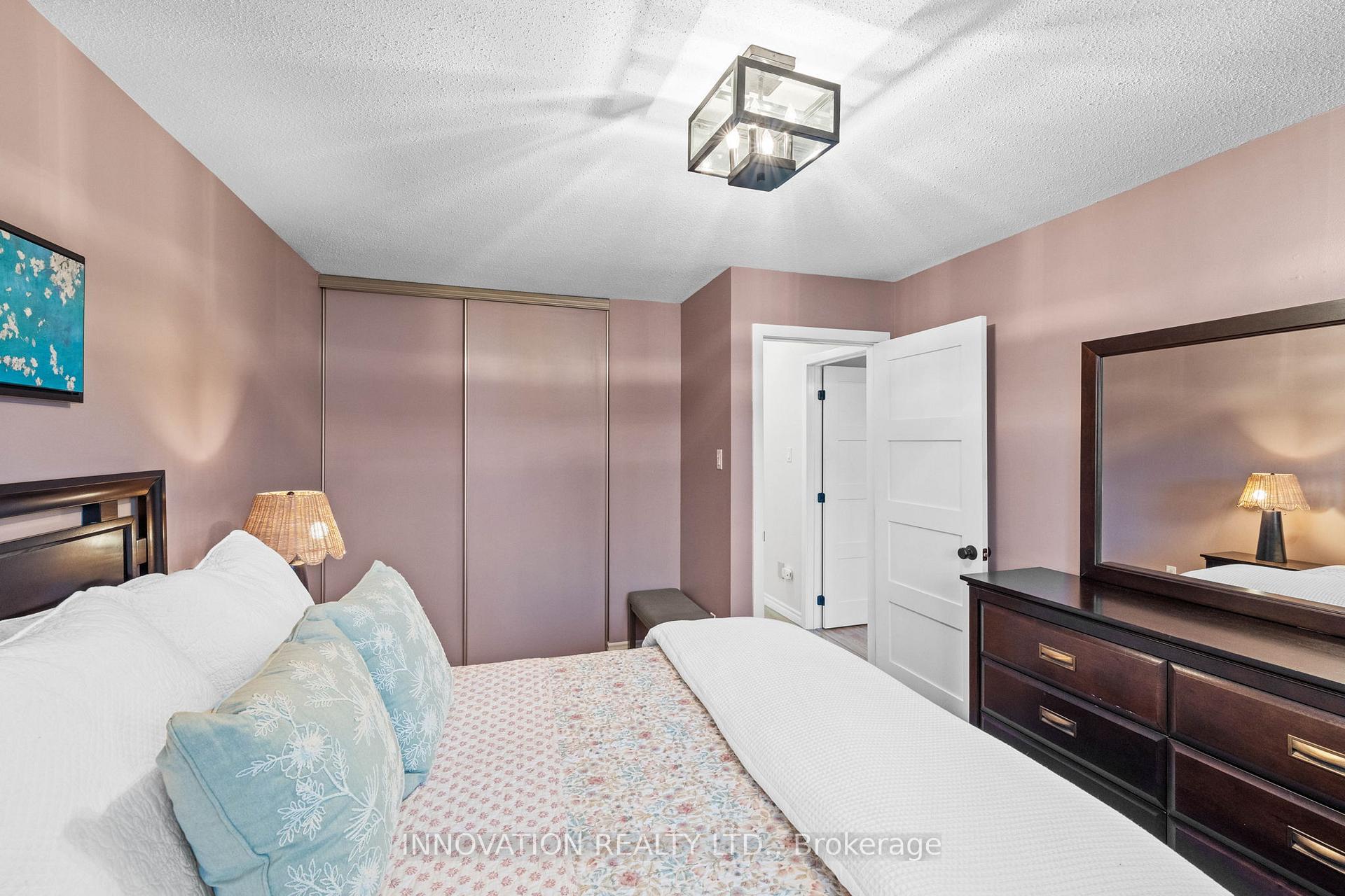 Photo 30 of 47 Saddle Crescent, Ottawa, Hunt Club Park — HOMEH