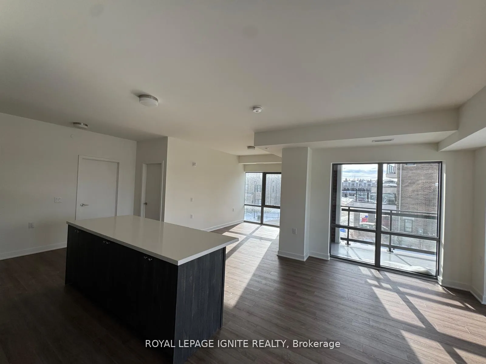 Photo 7 of Unit 221, 51 Clarington Boulevard, Clarington, Bowmanville — HOMEH