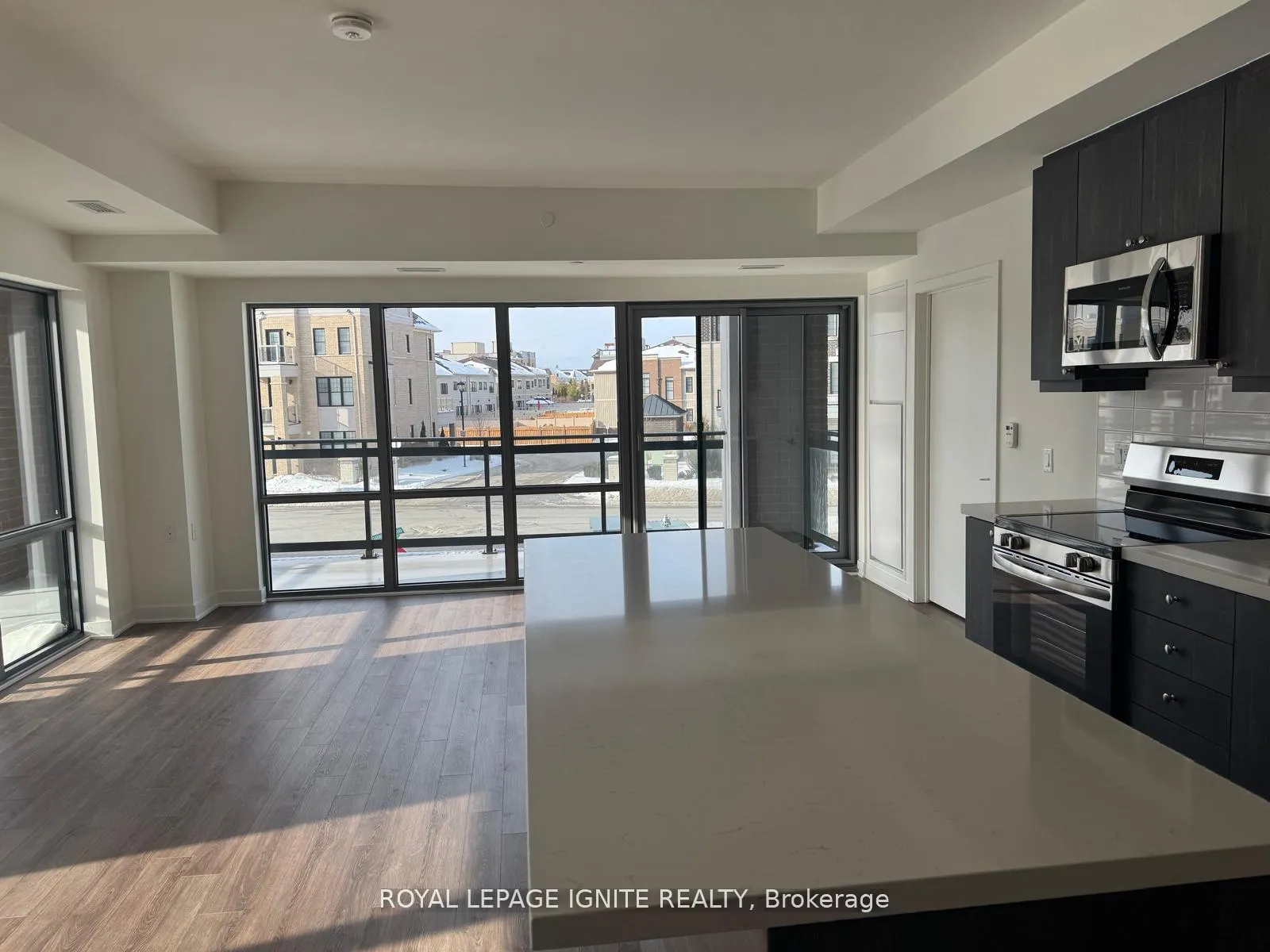 Photo 23 of Unit 221, 51 Clarington Boulevard, Clarington, Bowmanville — HOMEH