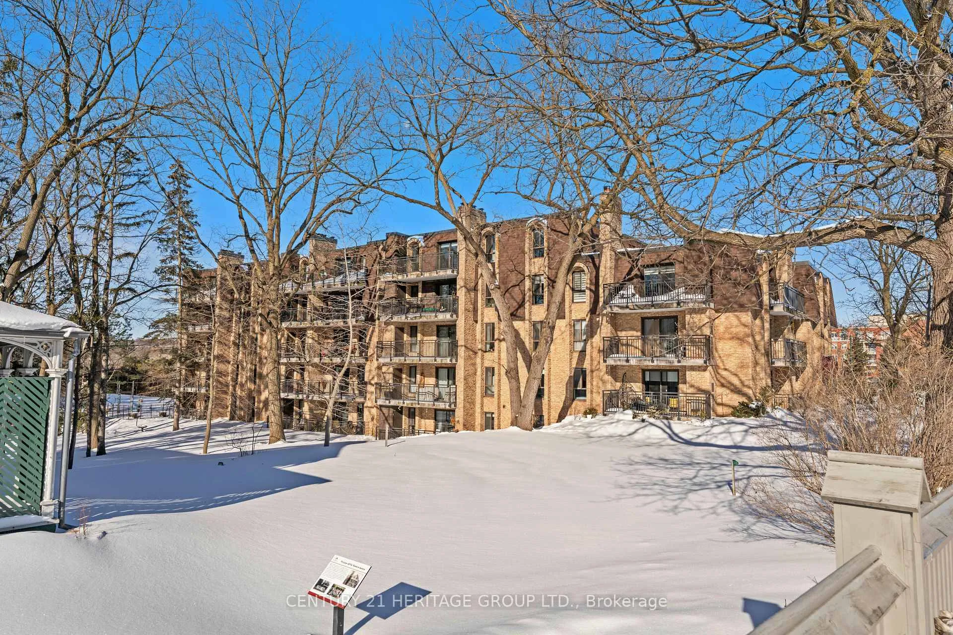 Front of Unit PH 1, 15390 Yonge Street