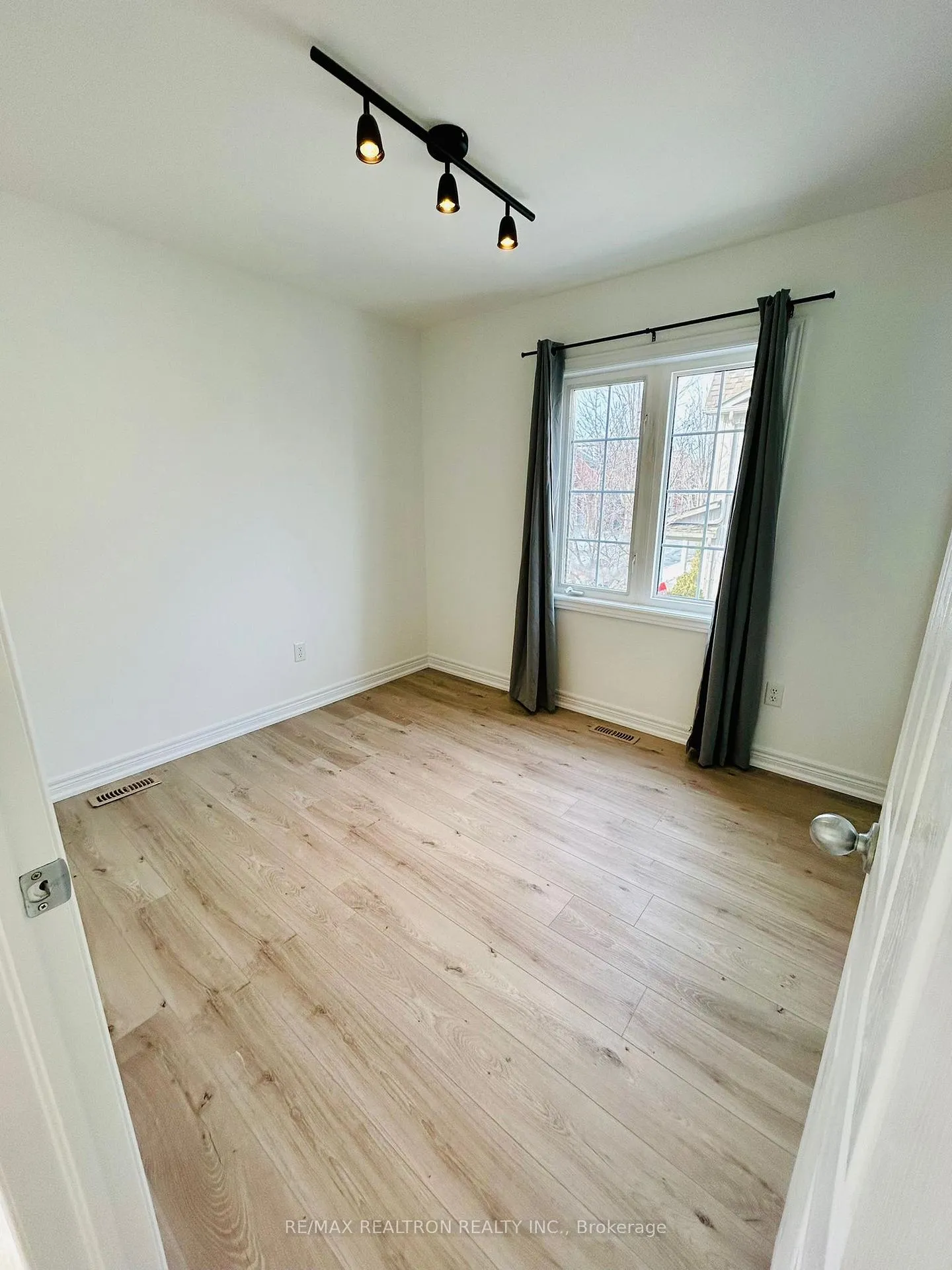 Photo 5 of Unit Coach H, 30 Northvale Road, Markham, Cornell — HOMEH
