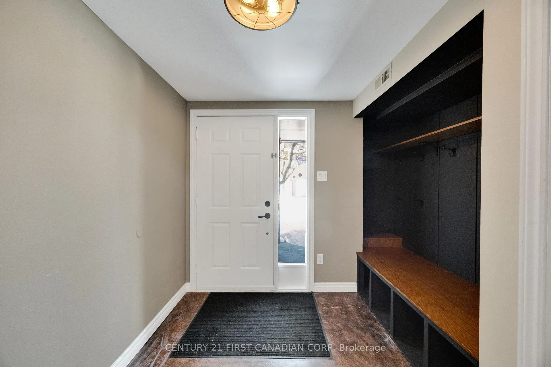 Photo 3 of Unit 3, 703 Windermere Road, London, North G — HOMEH