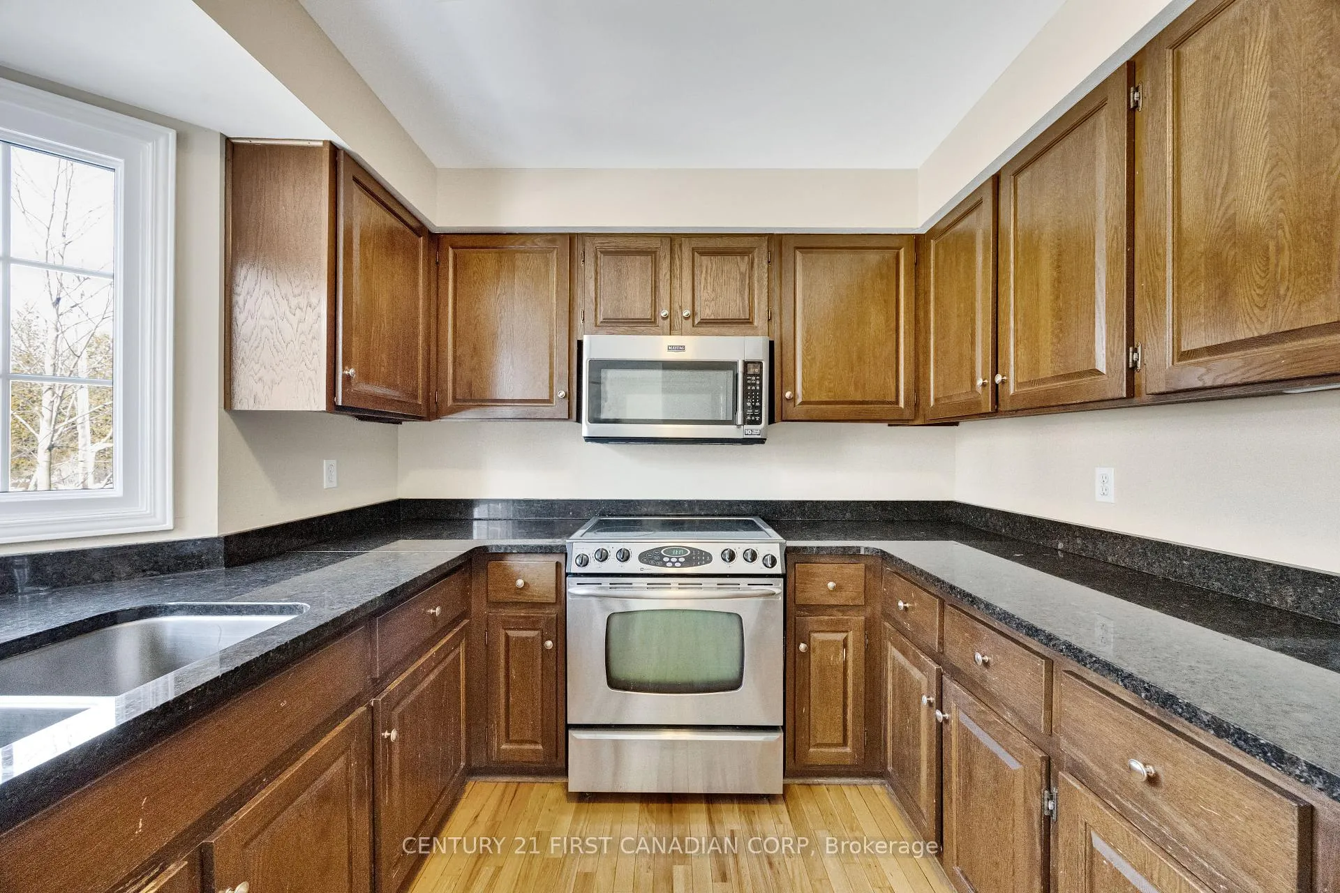 Photo 11 of Unit 3, 703 Windermere Road, London, North G — HOMEH
