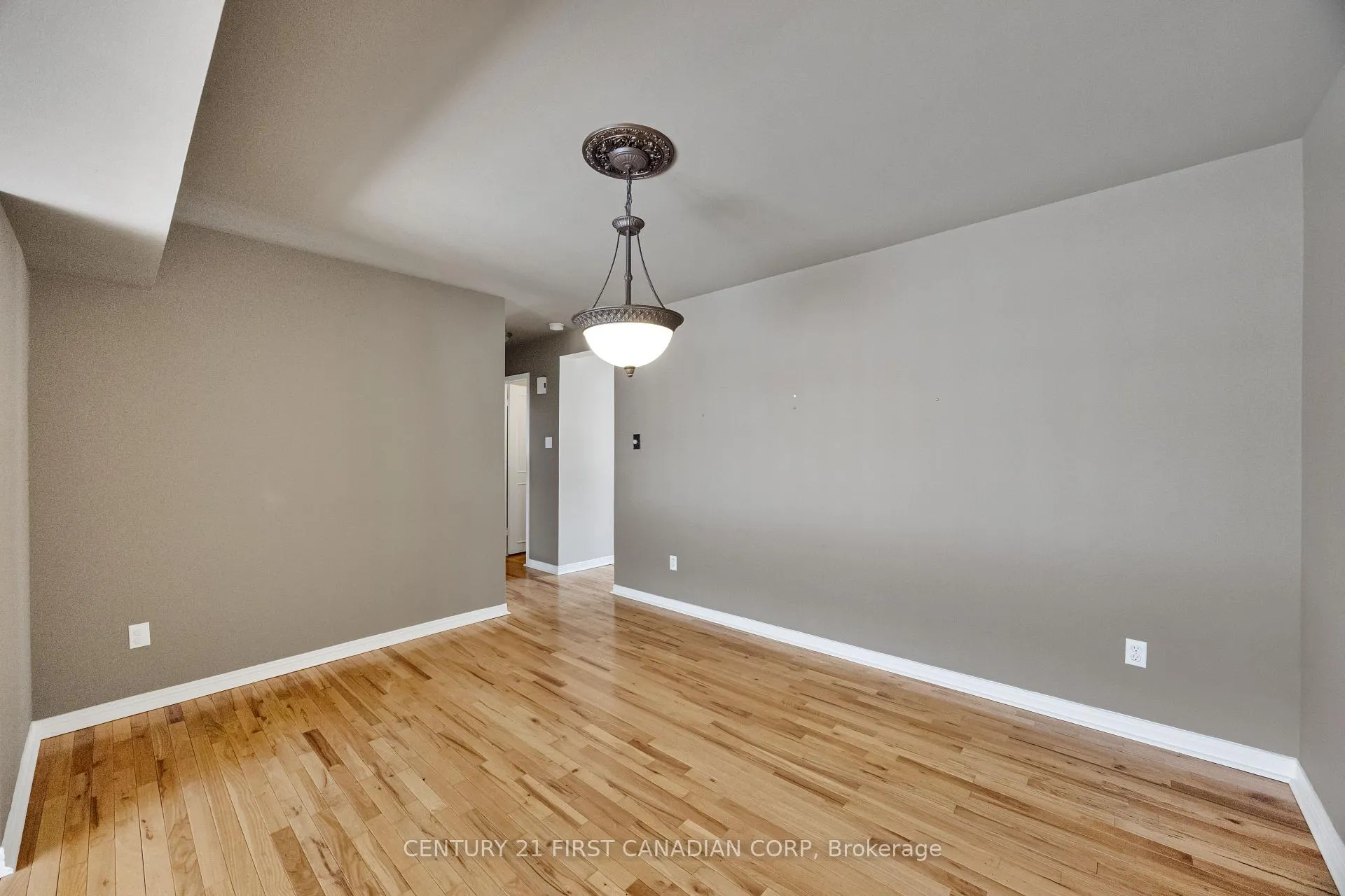 Photo 18 of Unit 3, 703 Windermere Road, London, North G — HOMEH