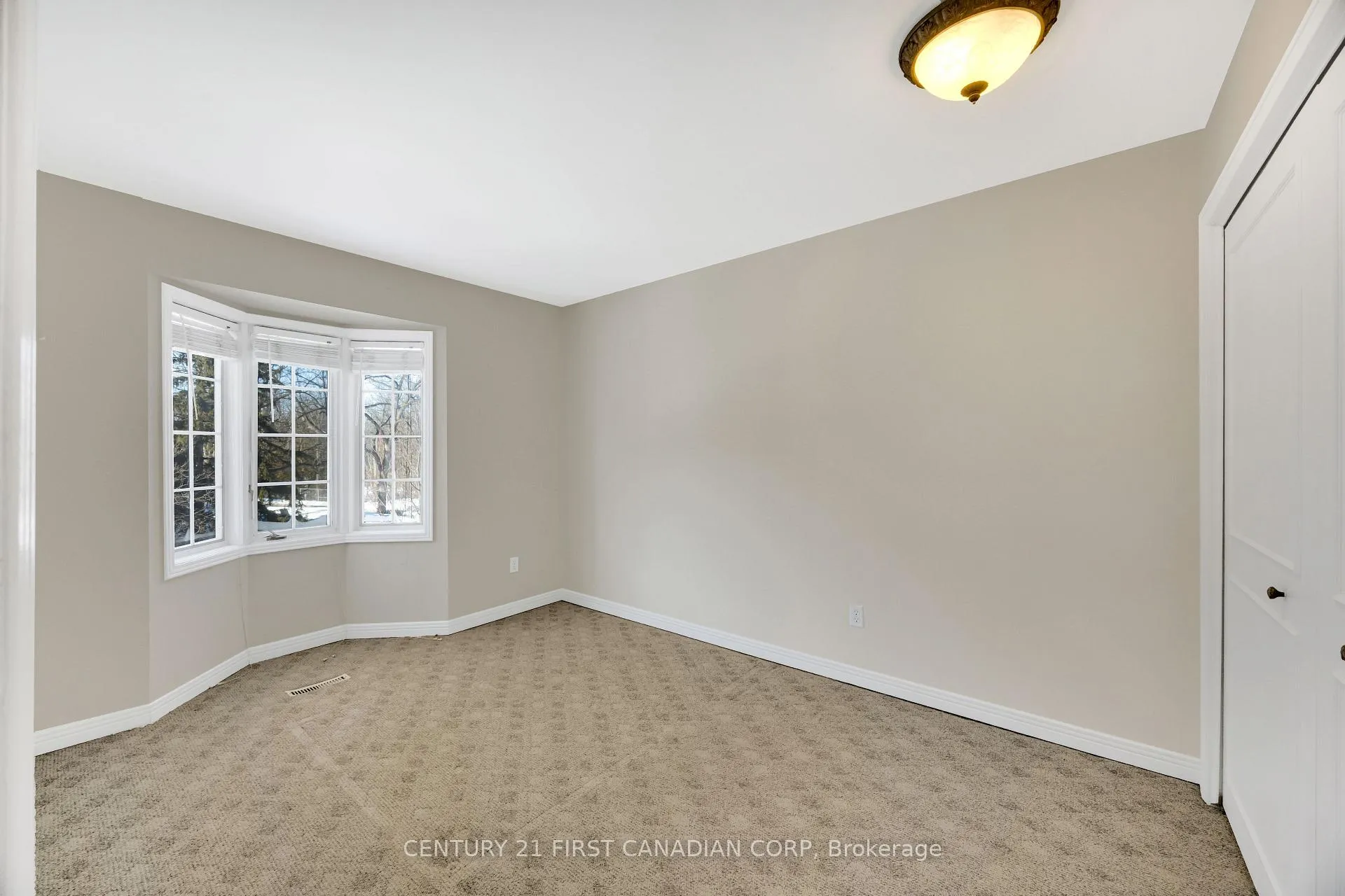 Photo 32 of Unit 3, 703 Windermere Road, London, North G — HOMEH
