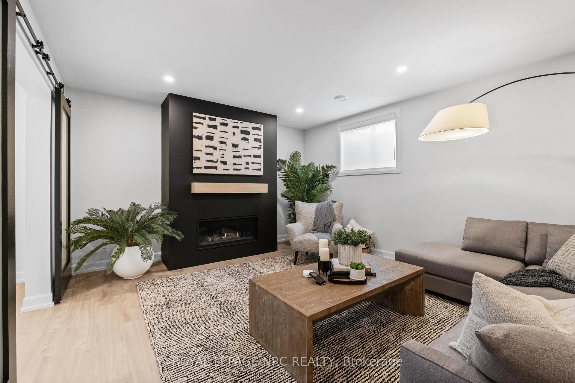 Photo 25 of 4 Page Street, Pelham, Fonthill — HOMEH