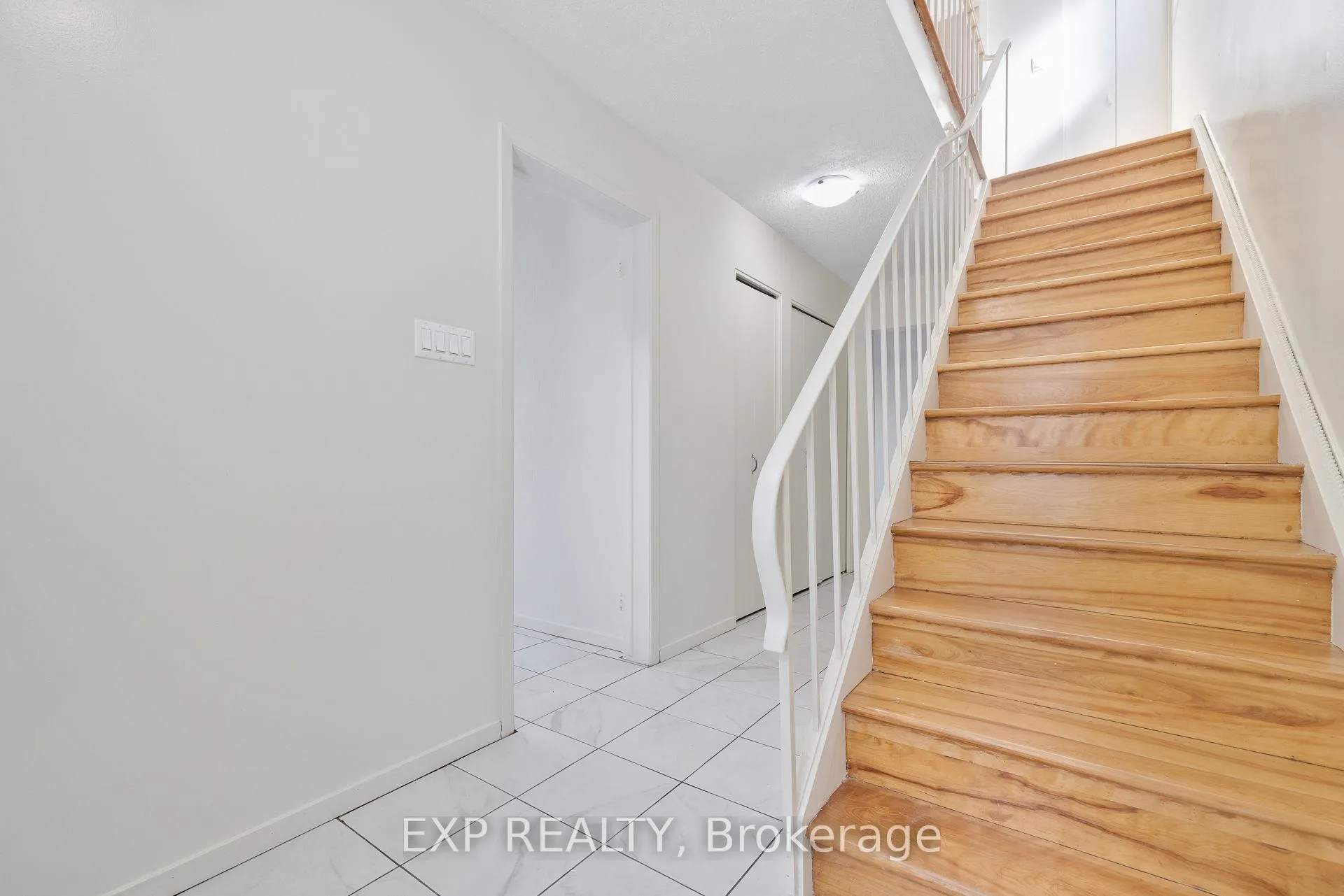 Photo 4 of Unit 99, 3260 Southgate Road, Ottawa, South Keys — HOMEH