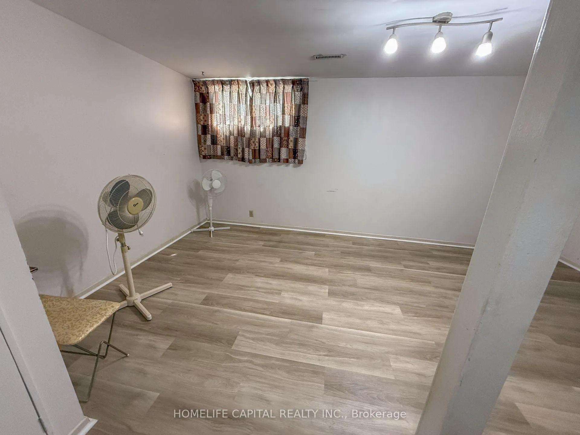 Photo 36 of Unit 64, 2570 Southvale Crescent, Ottawa, Sheffield Glen/Industrial Park — HOMEH