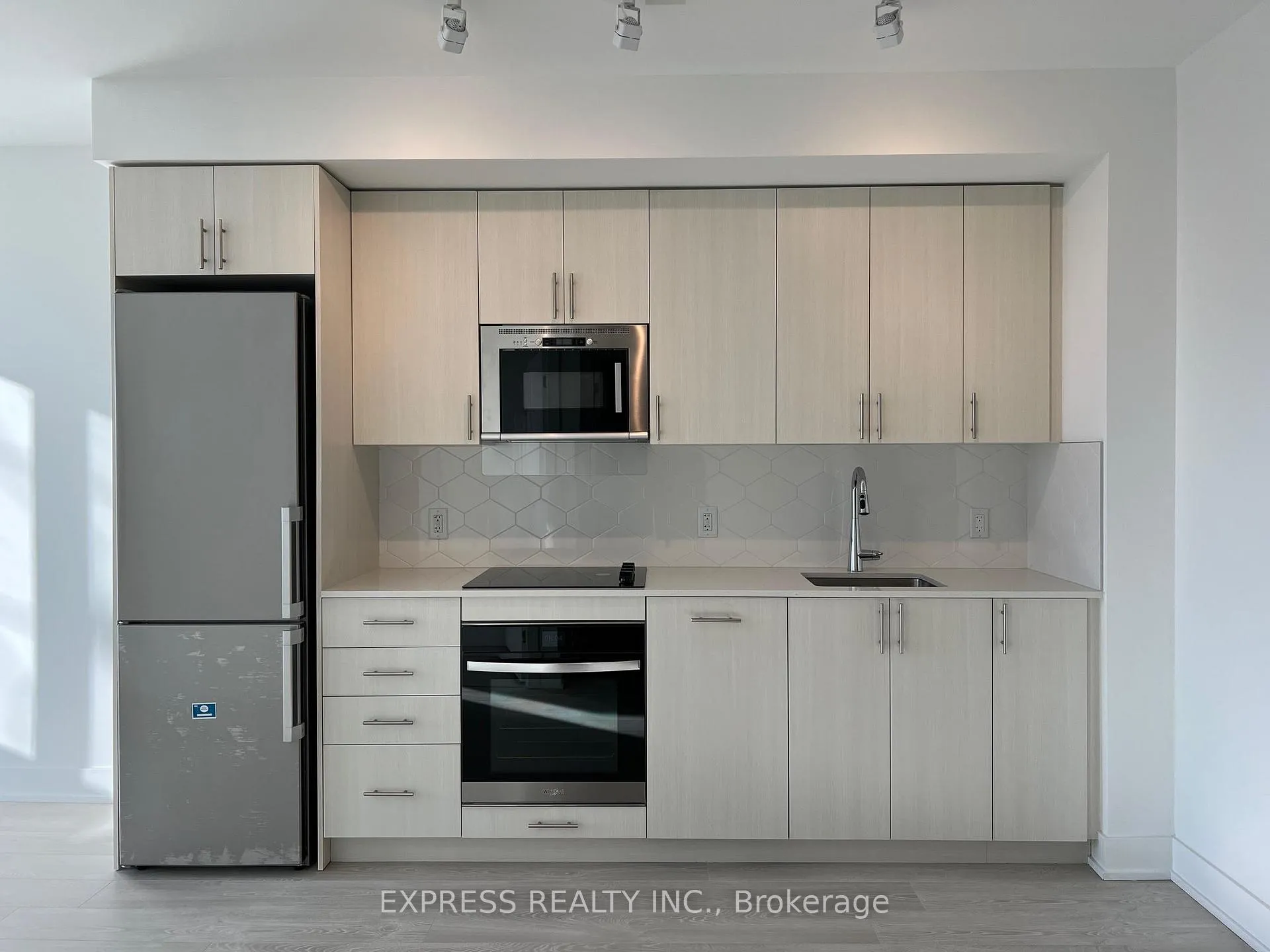 Photo 1 of Unit 313, 2545 Simcoe Street N, Oshawa, Windfields — HOMEH
