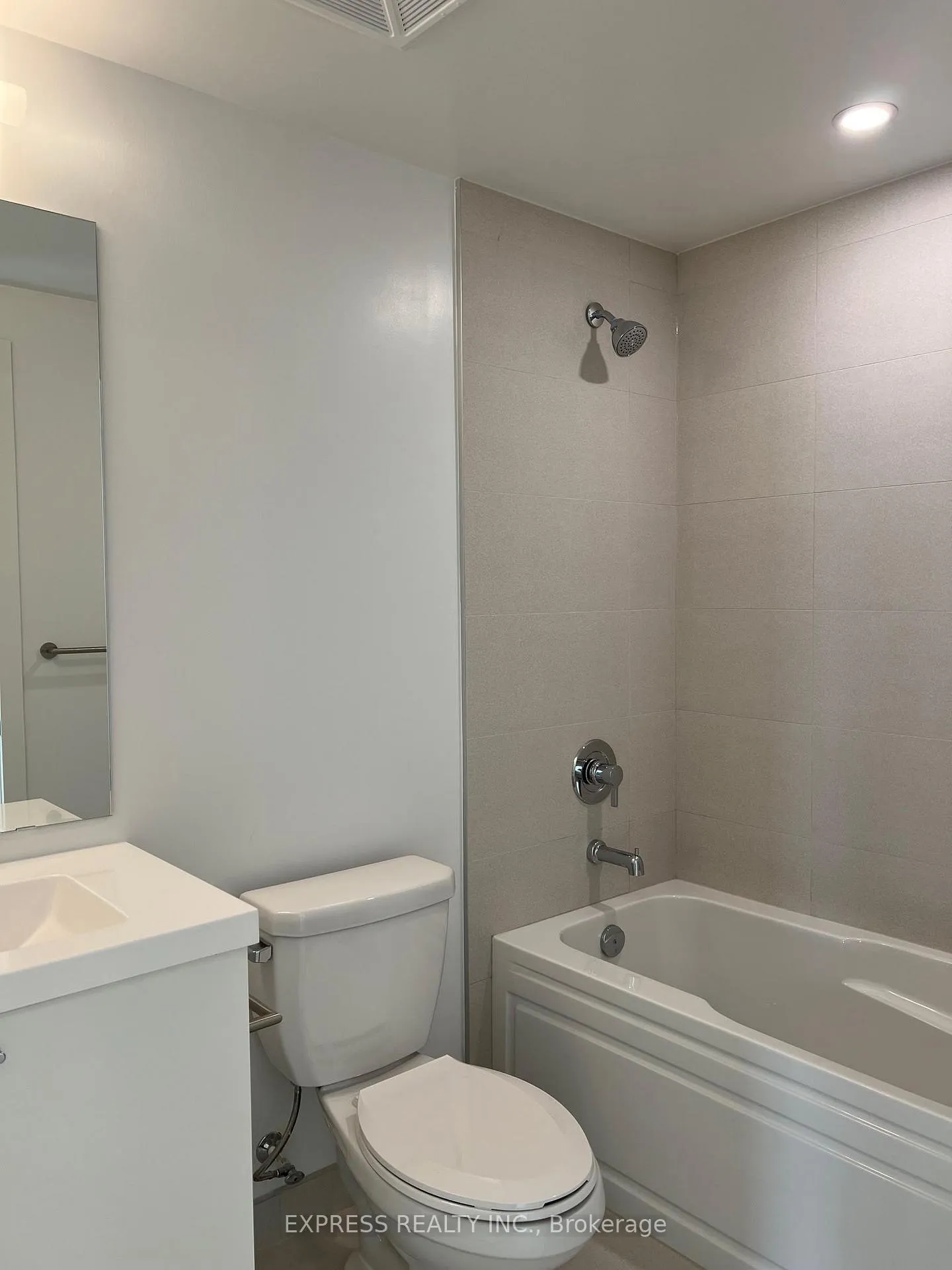 Photo 7 of Unit 313, 2545 Simcoe Street N, Oshawa, Windfields — HOMEH
