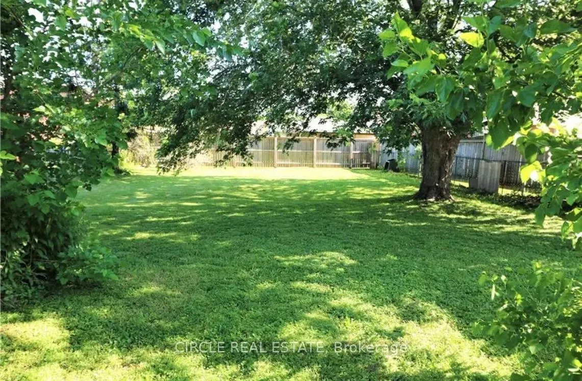 Photo 10 of 6755 McLeod Road, Niagara Falls, Arad/Fallsview — HOMEH