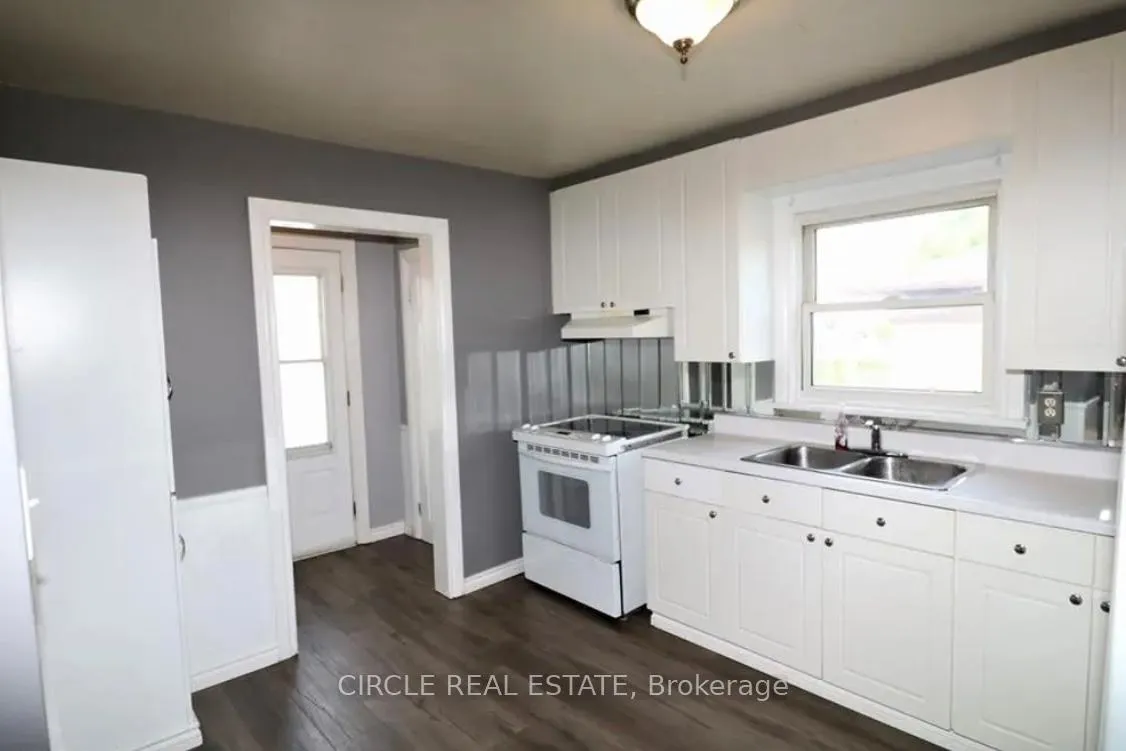 Photo 12 of 6755 McLeod Road, Niagara Falls, Arad/Fallsview — HOMEH