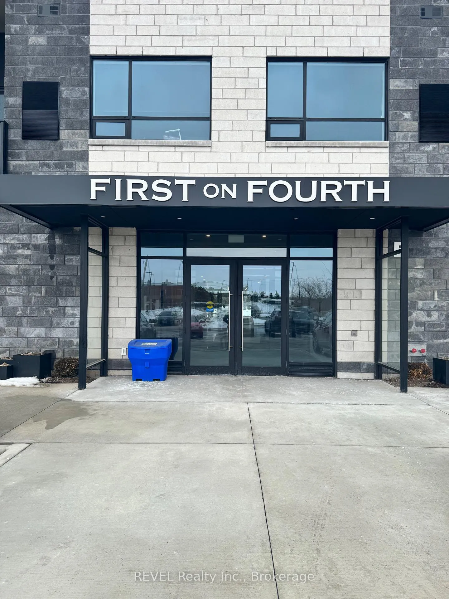 Photo 2 of Unit 210, 300B Fourth Avenue, St. Catharines, Ridley — HOMEH