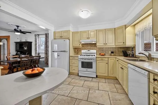 Photo 10 of 288 Victor Road, Prescott — HOMEH