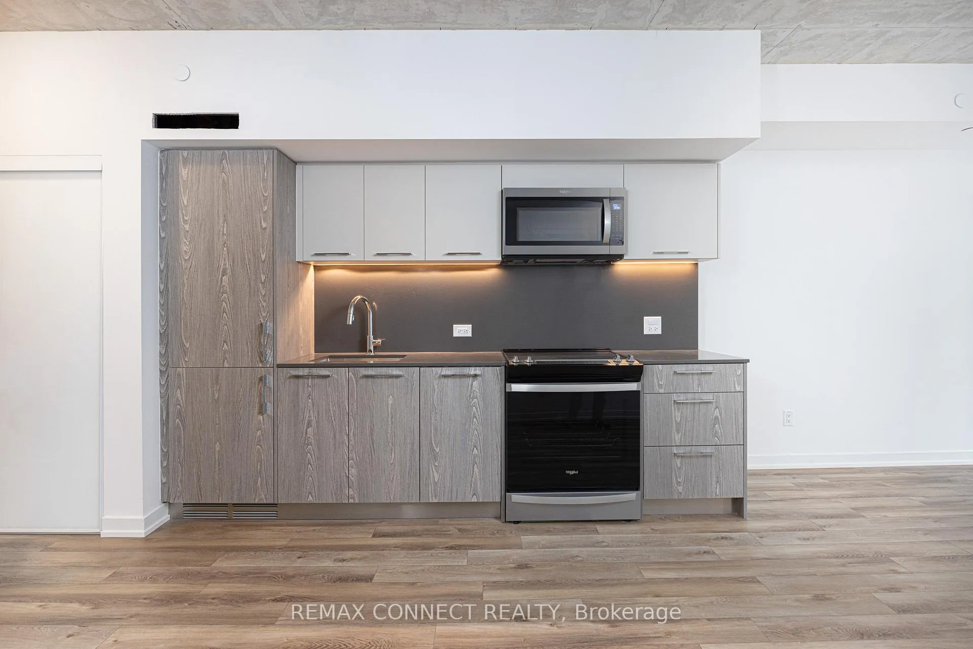 Photo 10 of Unit 204, 45 Baseball Place, Toronto, South Riverdale — HOMEH