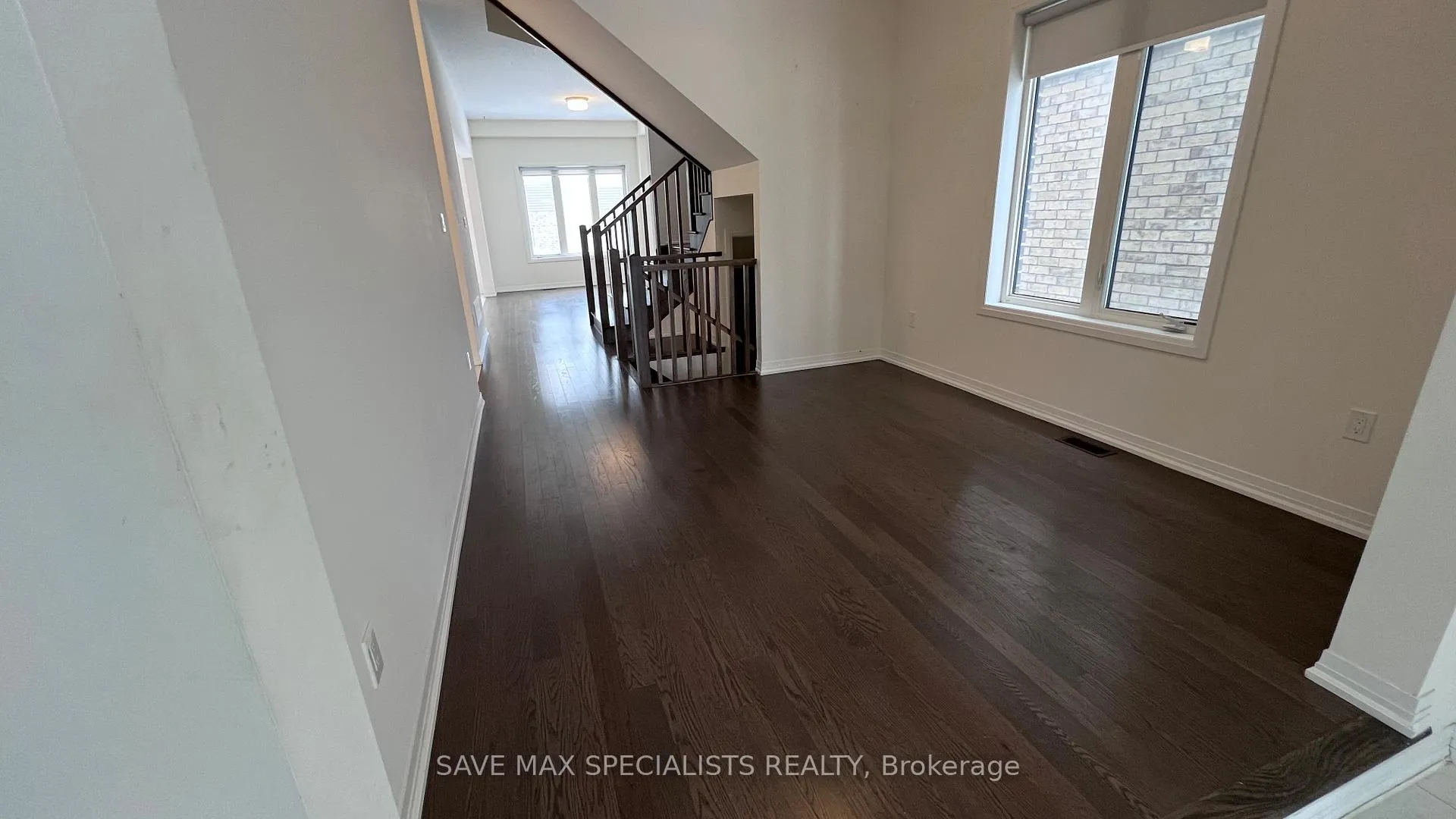 Photo 4 of 27 Hitchman Street, Brant, Paris — HOMEH