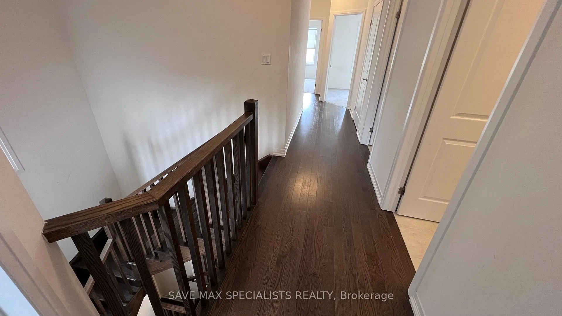 Photo 13 of 27 Hitchman Street, Brant, Paris — HOMEH