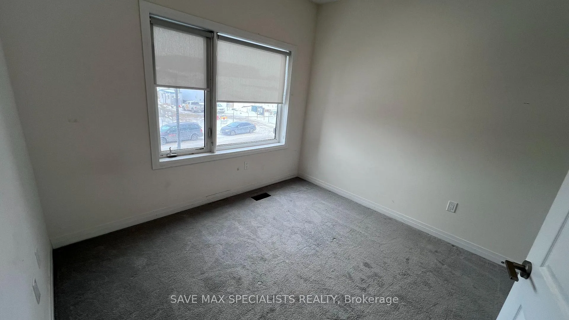 Photo 15 of 27 Hitchman Street, Brant, Paris — HOMEH
