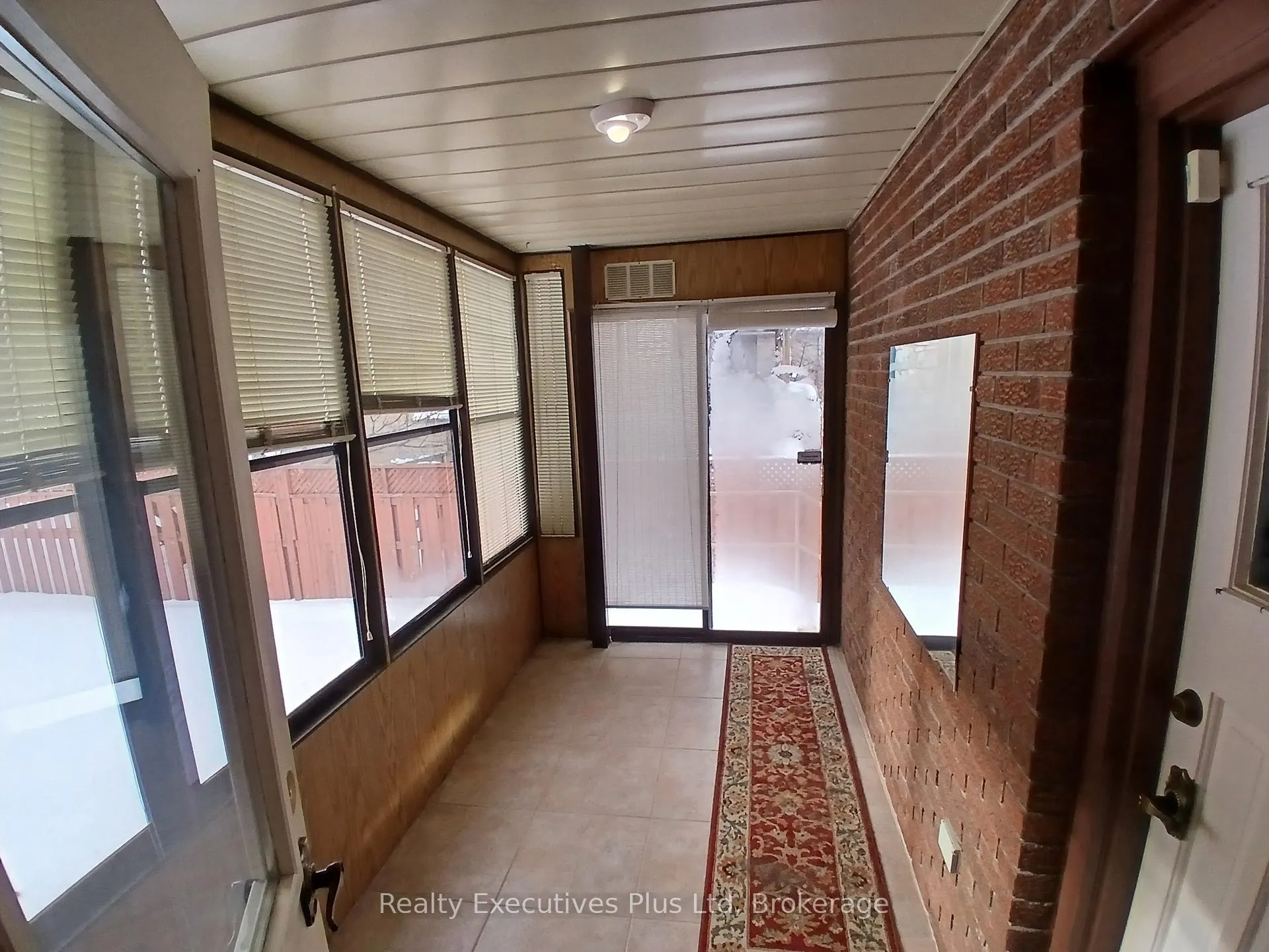 Photo 15 of 52 Alma Street N, Guelph, Junction/Onward Willow — HOMEH