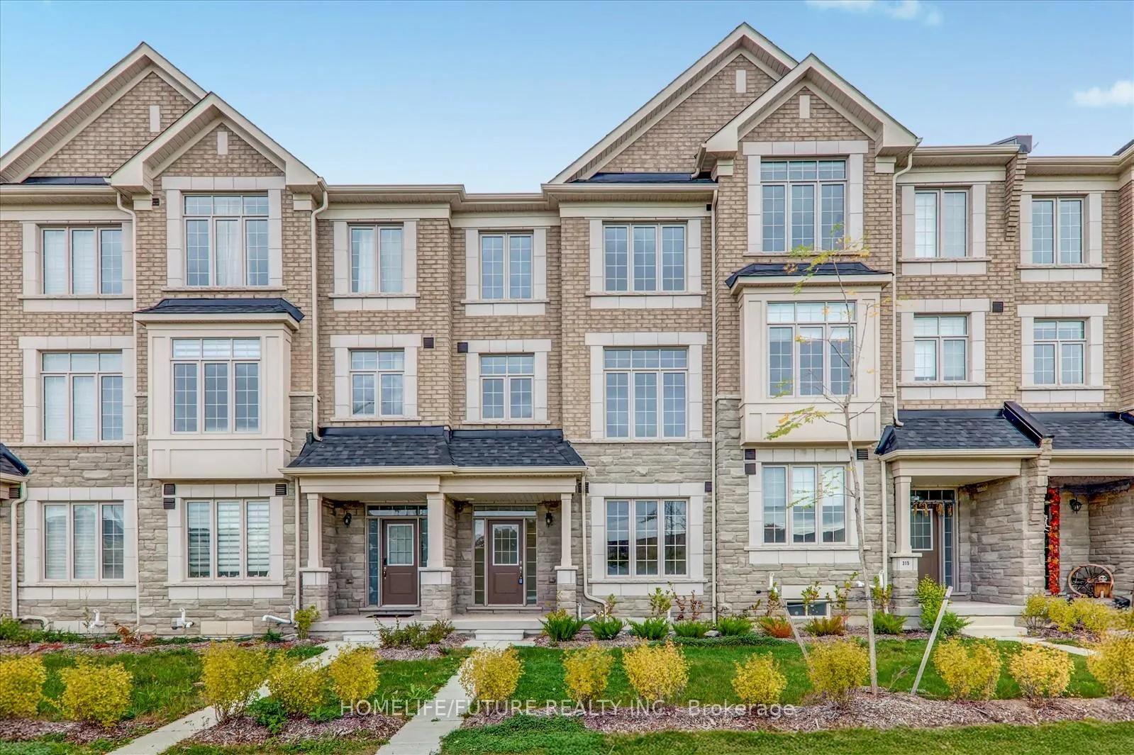 Photo 1 of 317 Kirkham Drive, Markham, Cedarwood — HOMEH