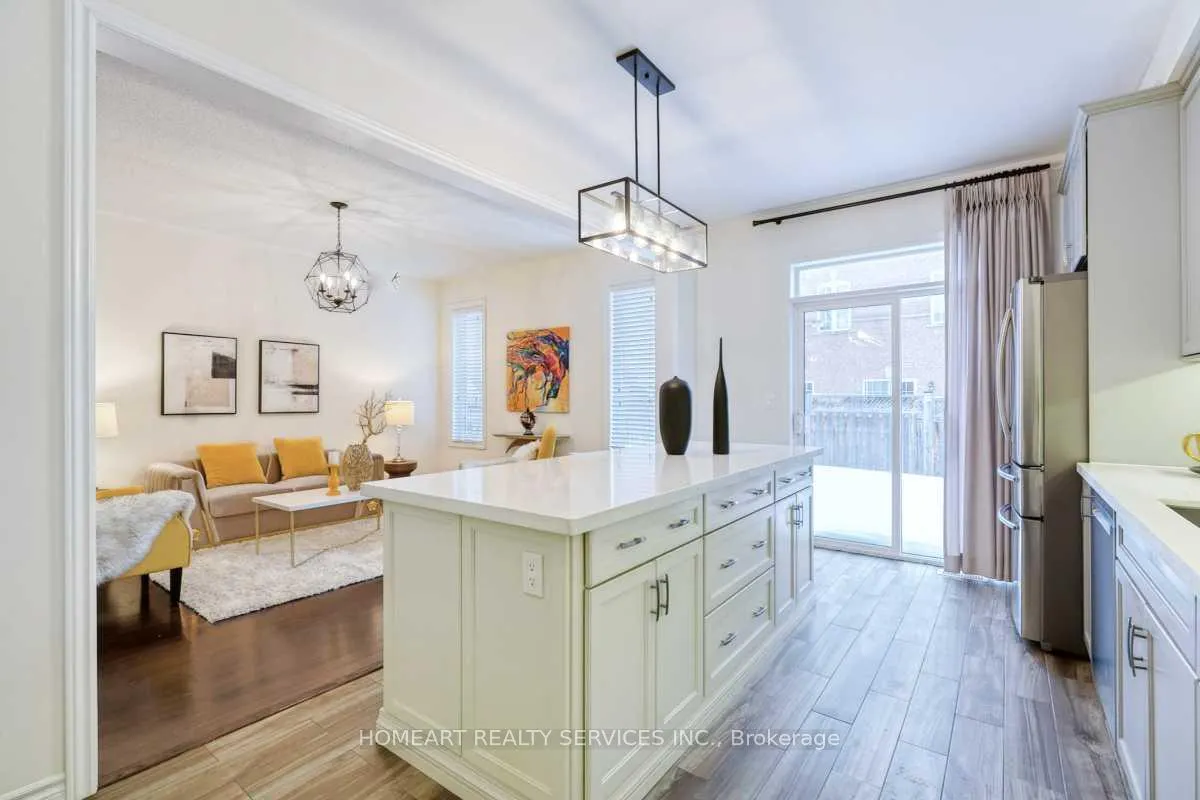 Photo 17 of 40 Stoots Street, Markham, Wismer — HOMEH
