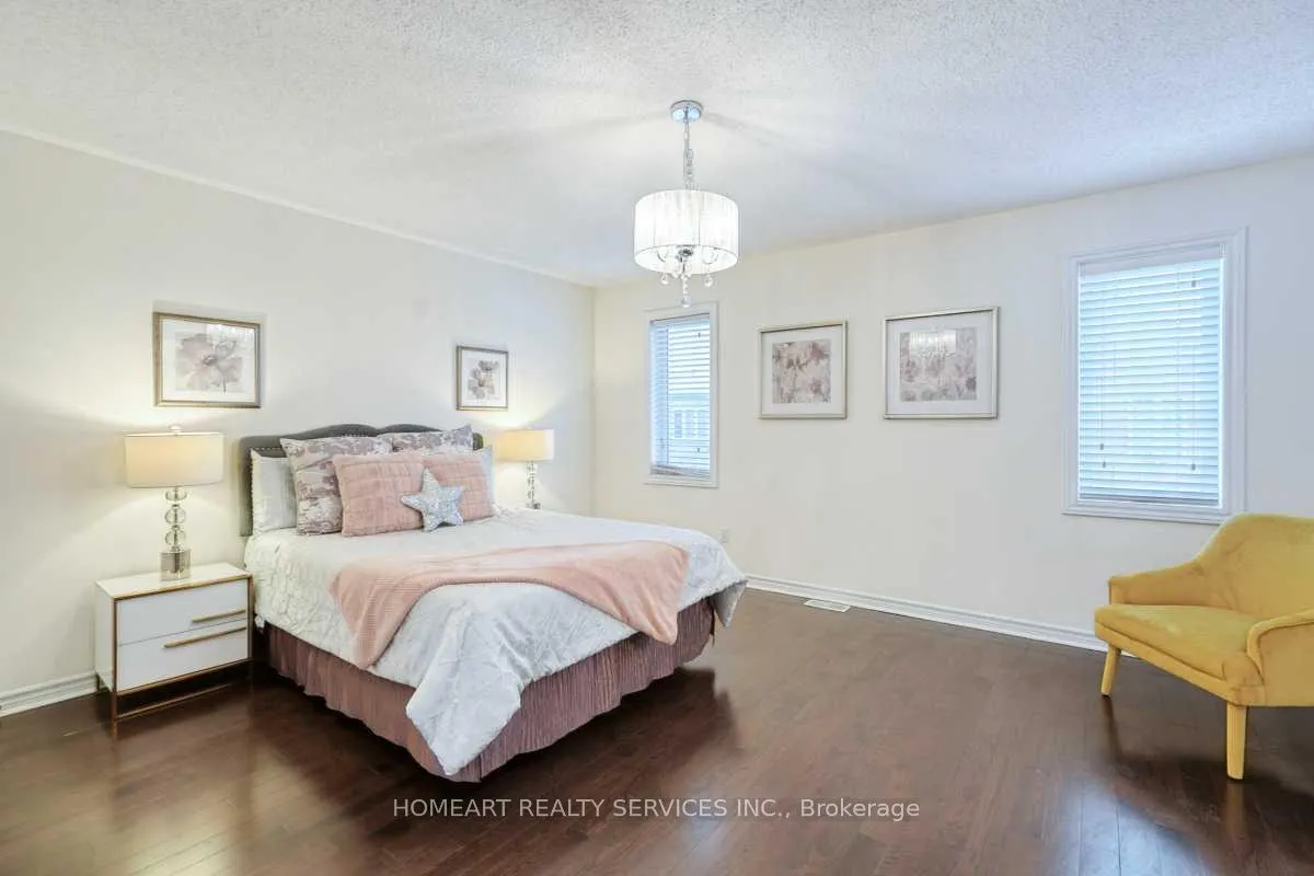 Photo 21 of 40 Stoots Street, Markham, Wismer — HOMEH
