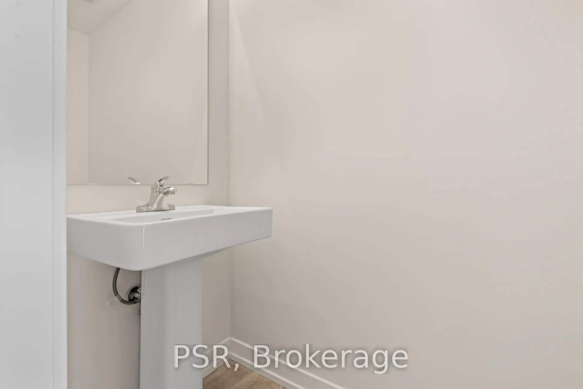 Photo 10 of Unit 84, 2600 Castlegate Crossing, Pickering, Duffin Heights — HOMEH