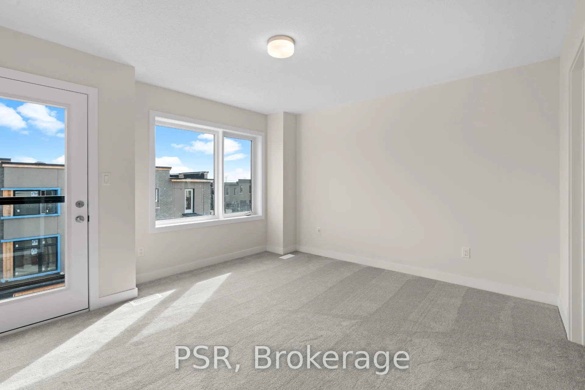 Photo 13 of Unit 84, 2600 Castlegate Crossing, Pickering, Duffin Heights — HOMEH
