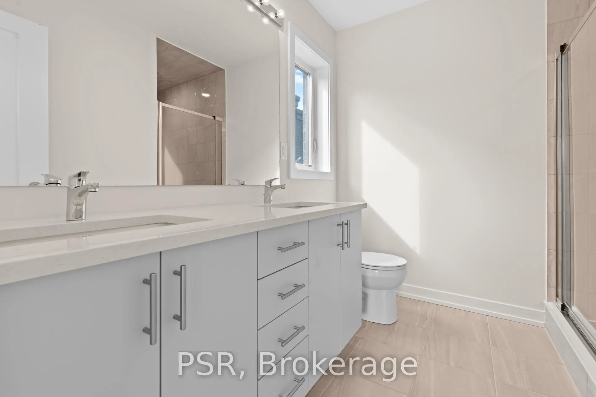 Photo 14 of Unit 84, 2600 Castlegate Crossing, Pickering, Duffin Heights — HOMEH