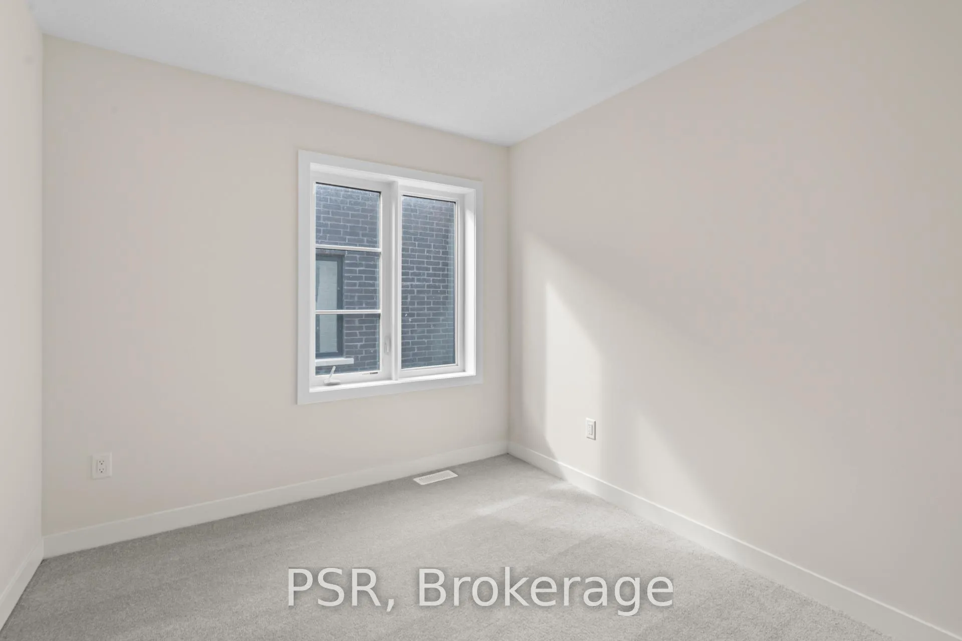 Photo 15 of Unit 84, 2600 Castlegate Crossing, Pickering, Duffin Heights — HOMEH