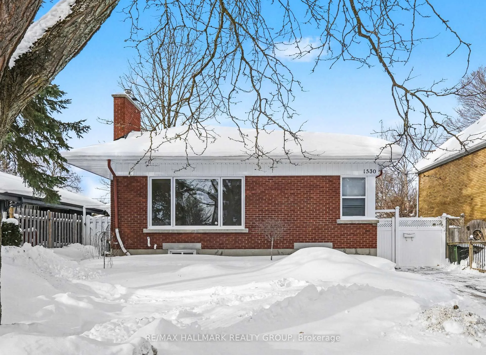 Photo 1 of 1530 Weyburn Street, Ottawa, Riverview Park — HOMEH