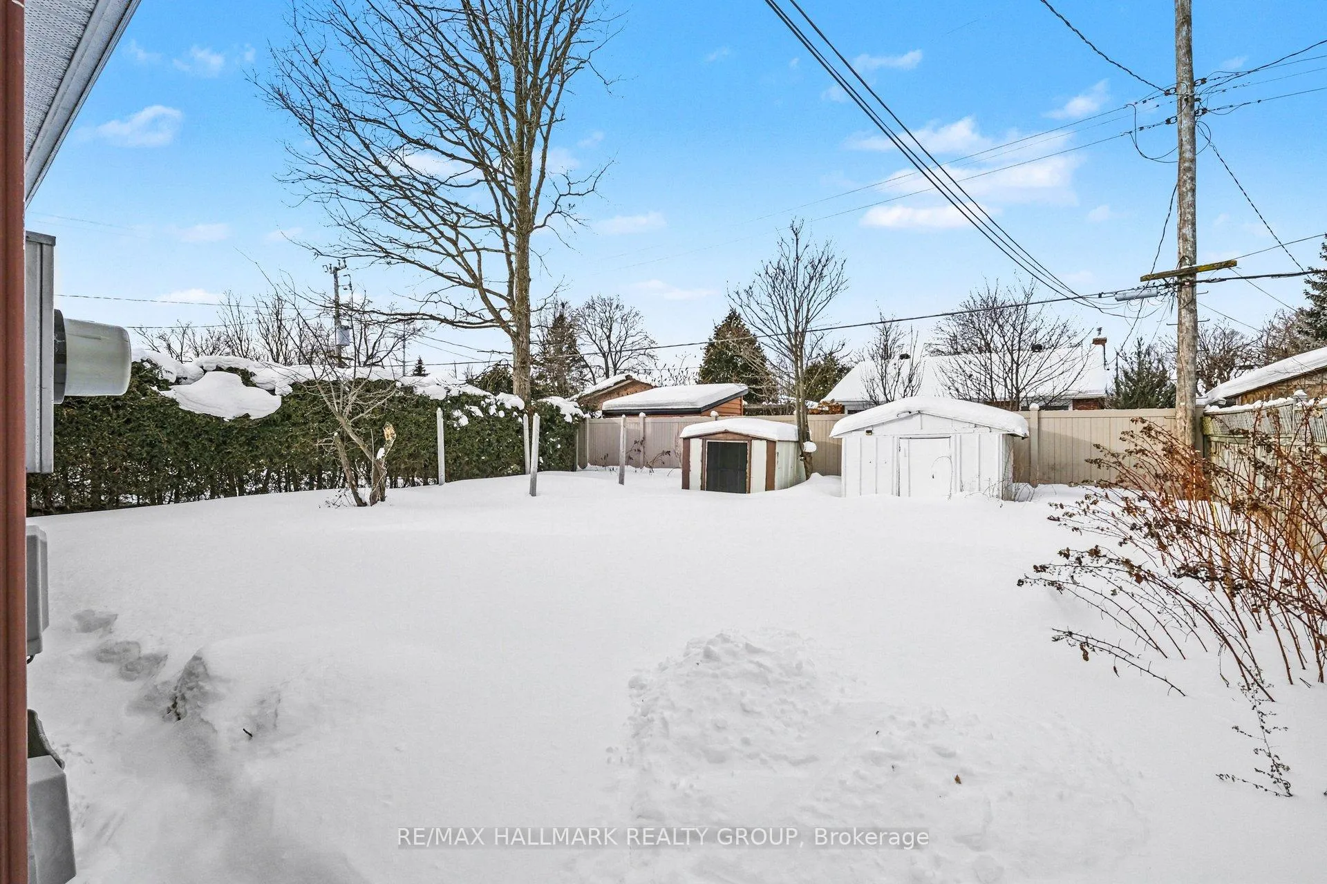 Photo 11 of 1530 Weyburn Street, Ottawa, Riverview Park — HOMEH