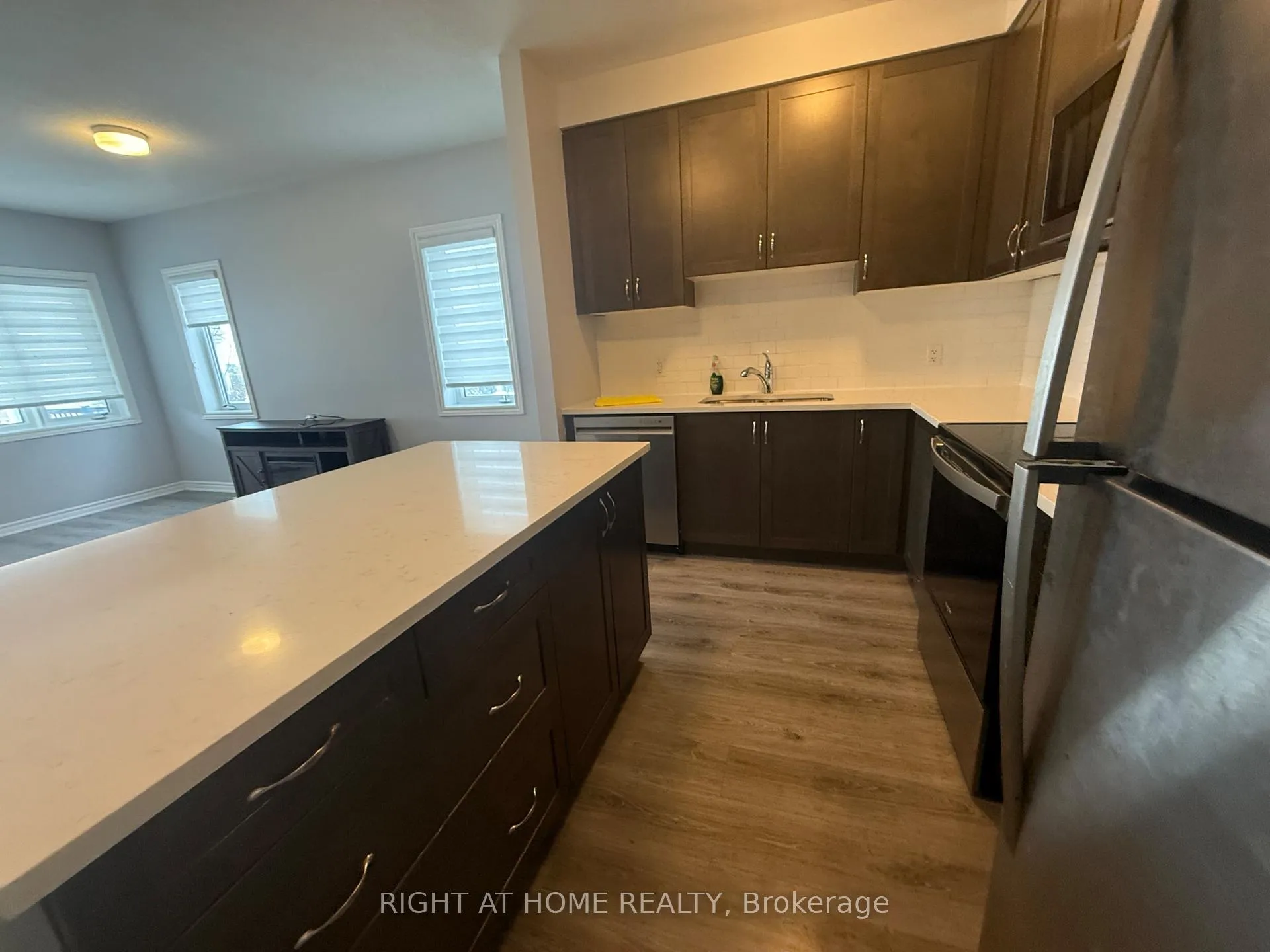 Photo 6 of Unit 435, 314 Pilot Private, Ottawa, Kanata - Emerald Meadows/Trailwest — HOMEH